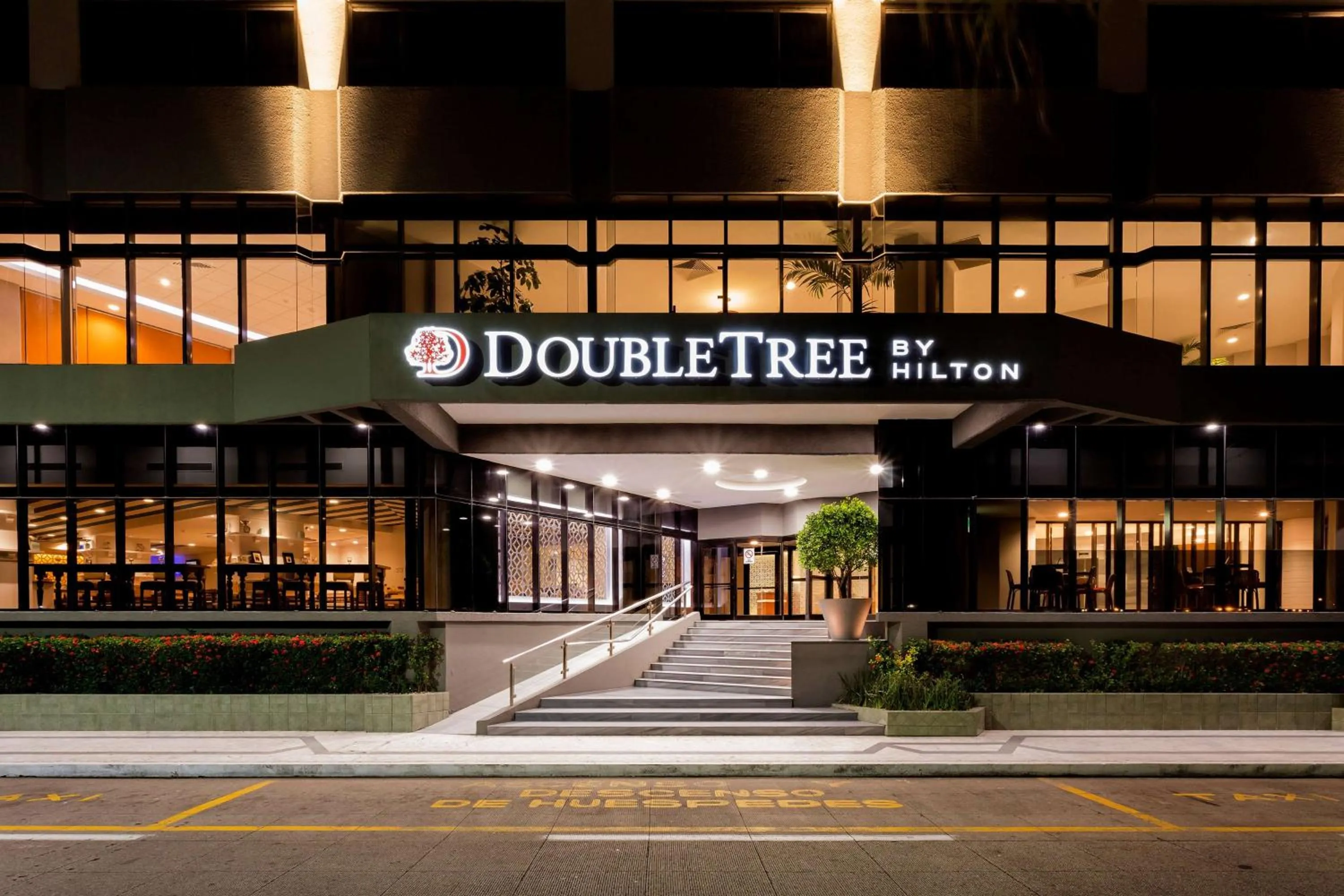 Property building in DoubleTree by Hilton Veracruz