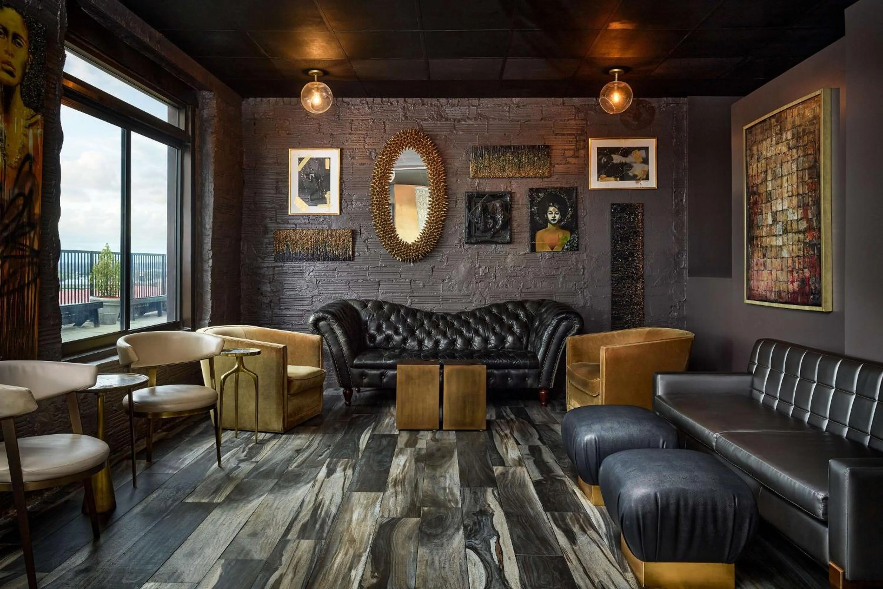 Restaurant/places to eat in Redmont Hotel Birmingham - Curio Collection by Hilton