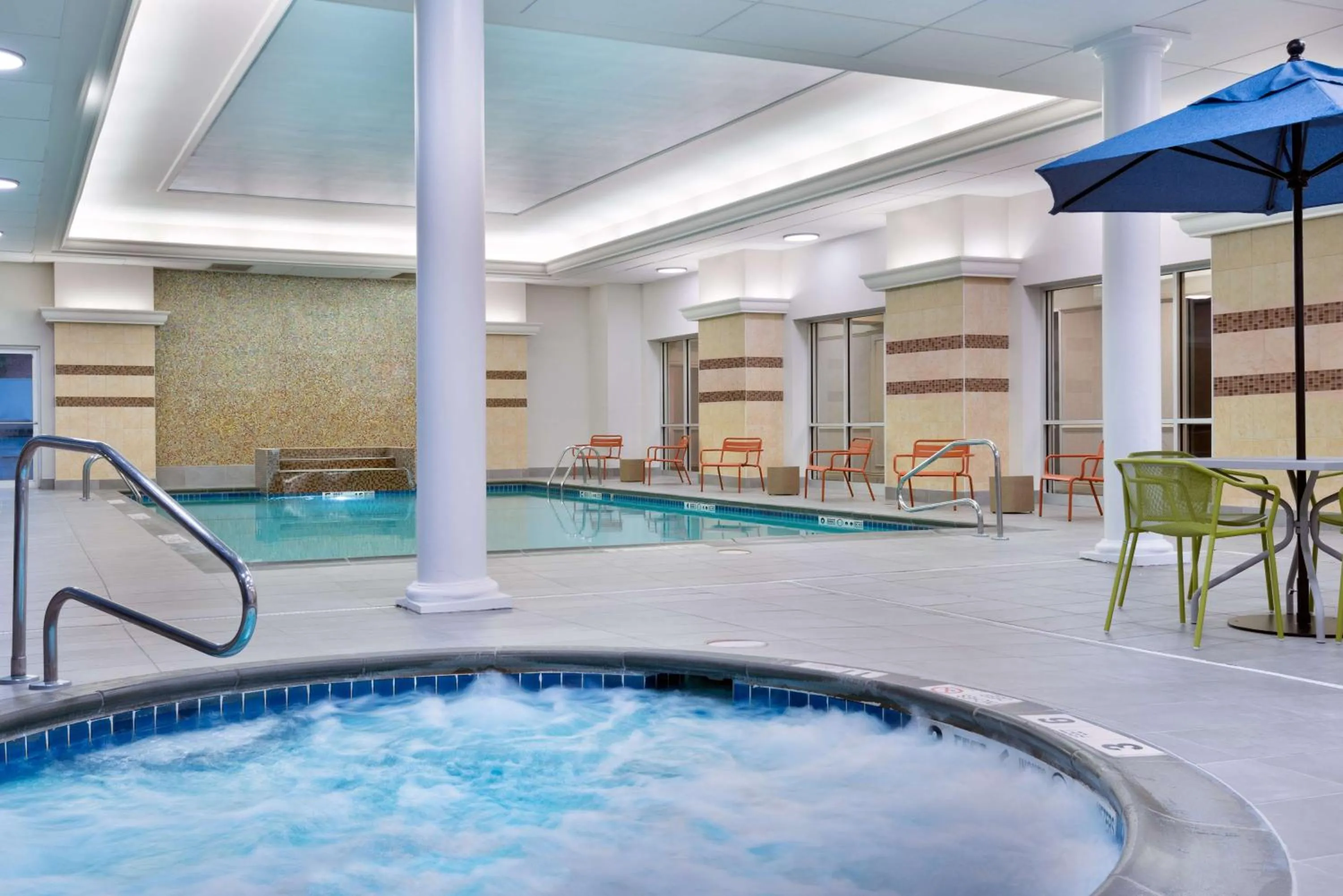 Pool view in Hampton Inn & Suites Buffalo/Downtown