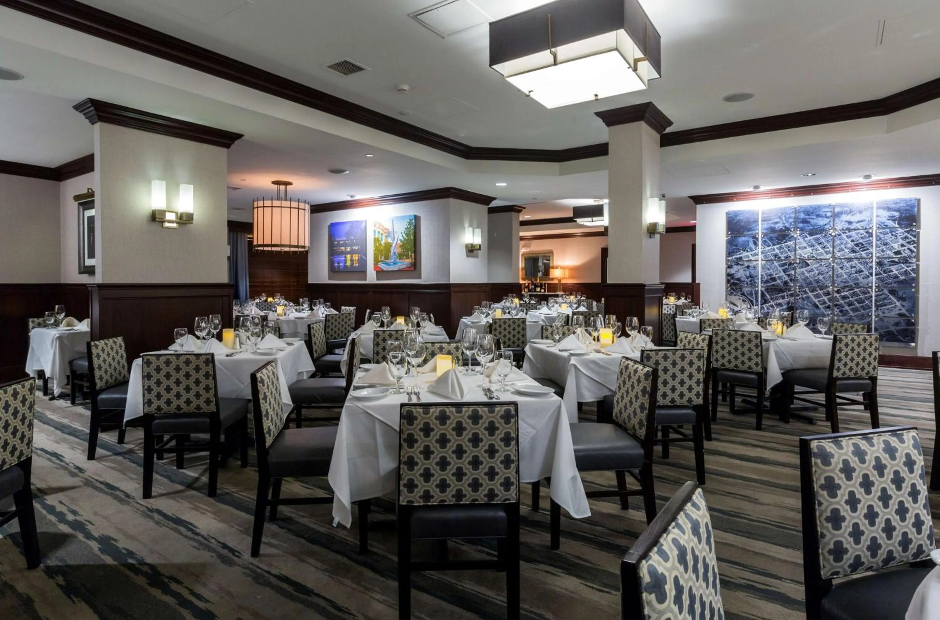 Restaurant/places to eat in Hilton Columbia Center