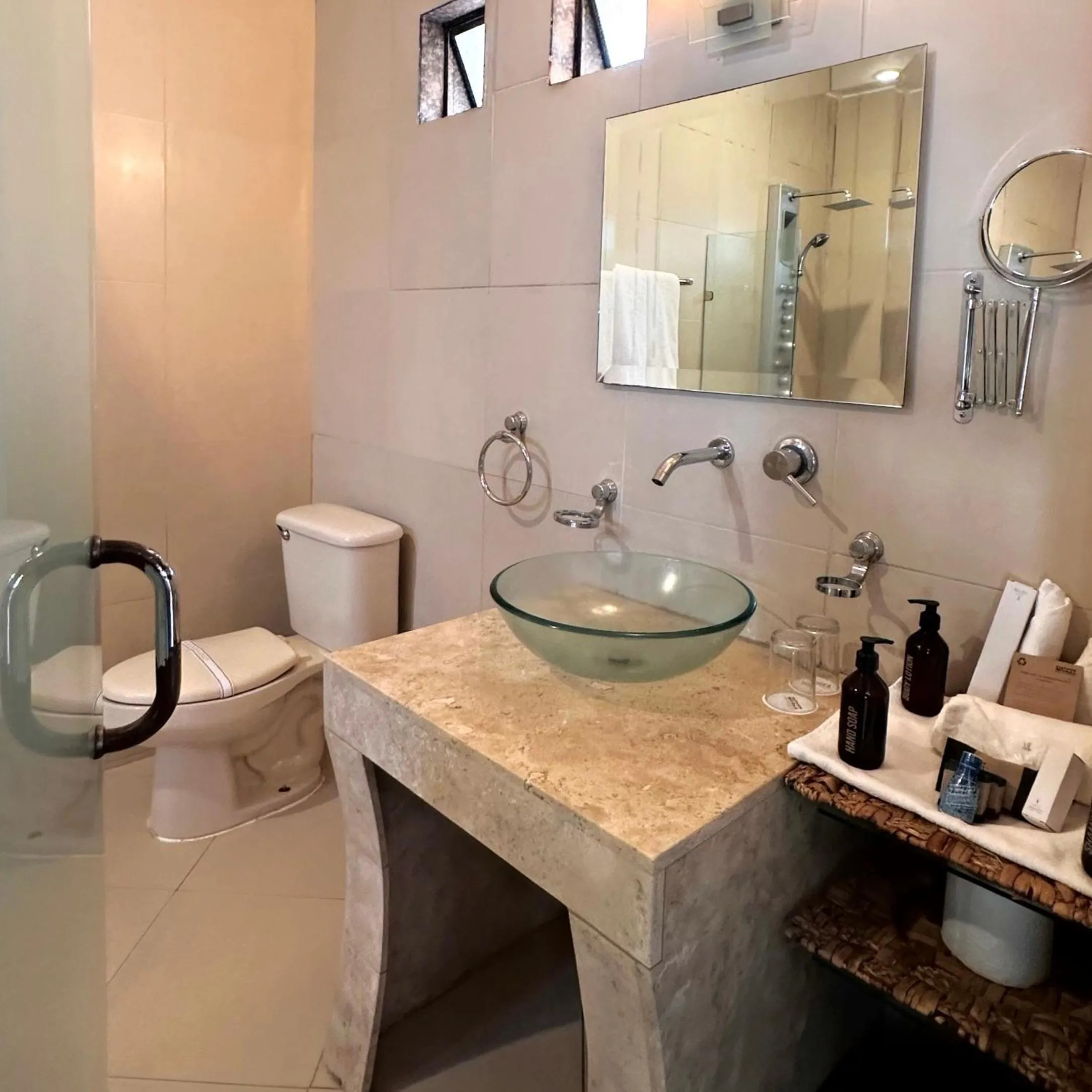 Bathroom in Matices Hotel de Barricas