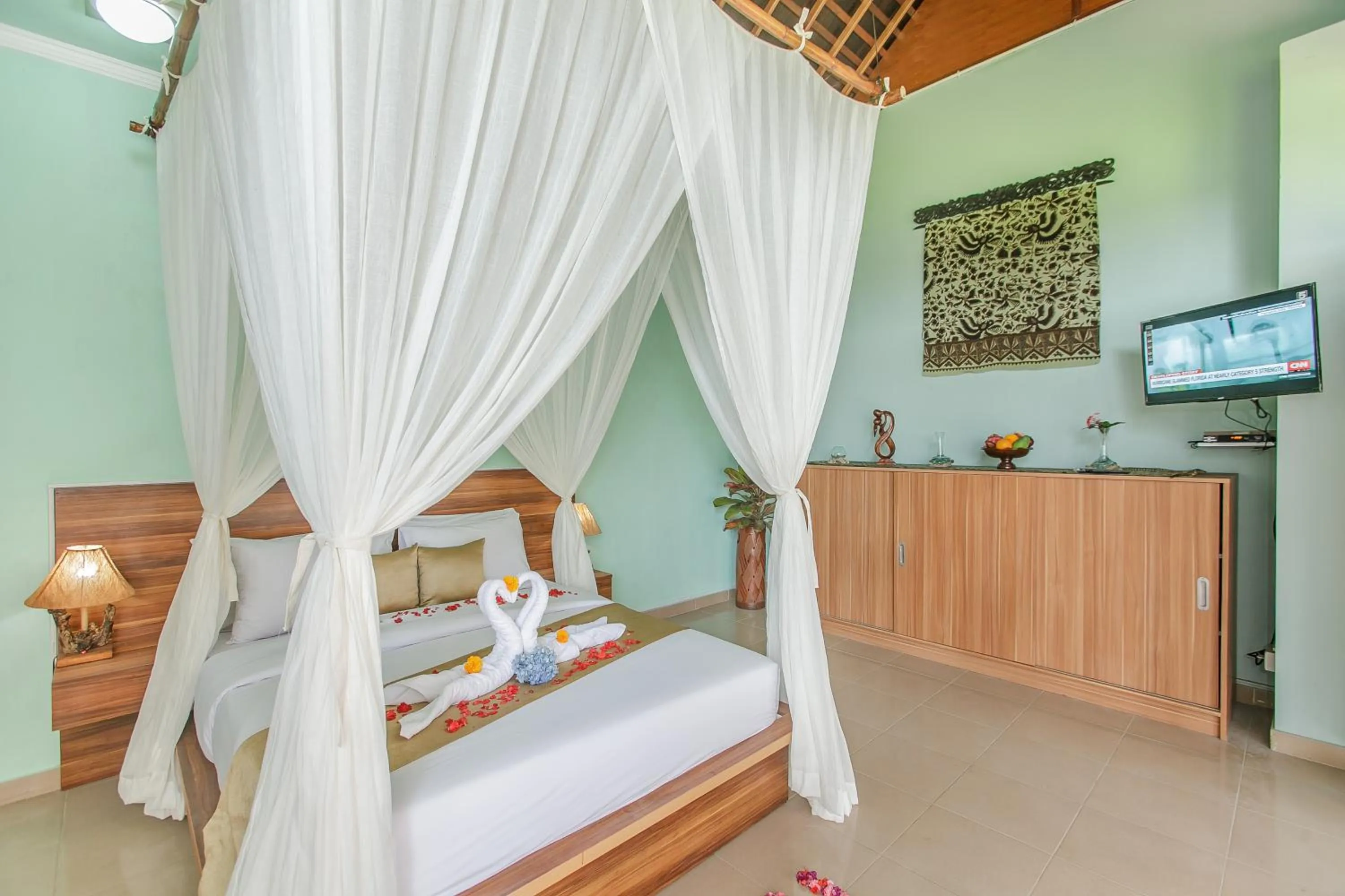 TV and multimedia, Bed in Villa D'Carik Bali
