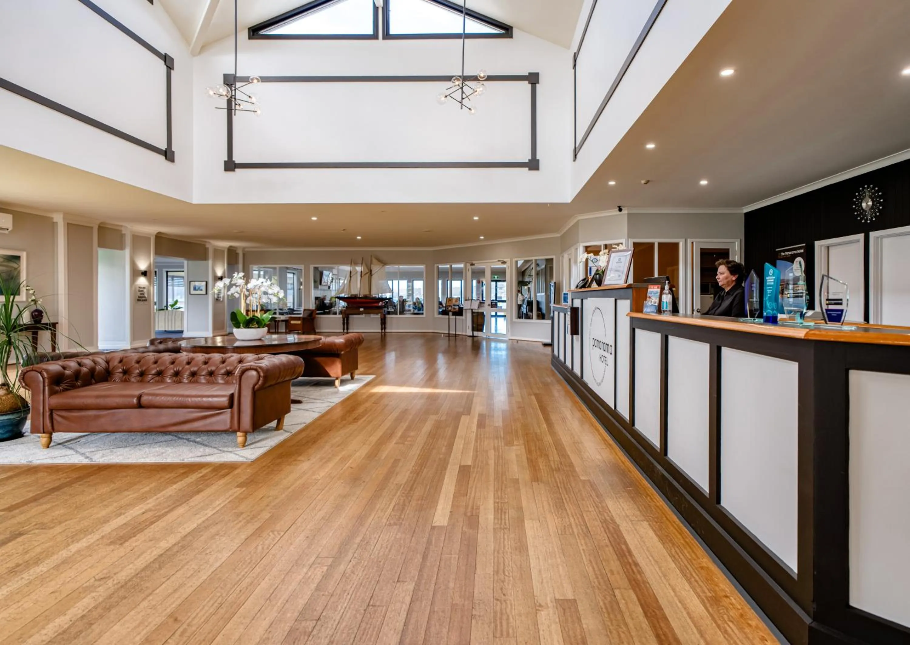 Lobby or reception in Panorama Hotel St Helens