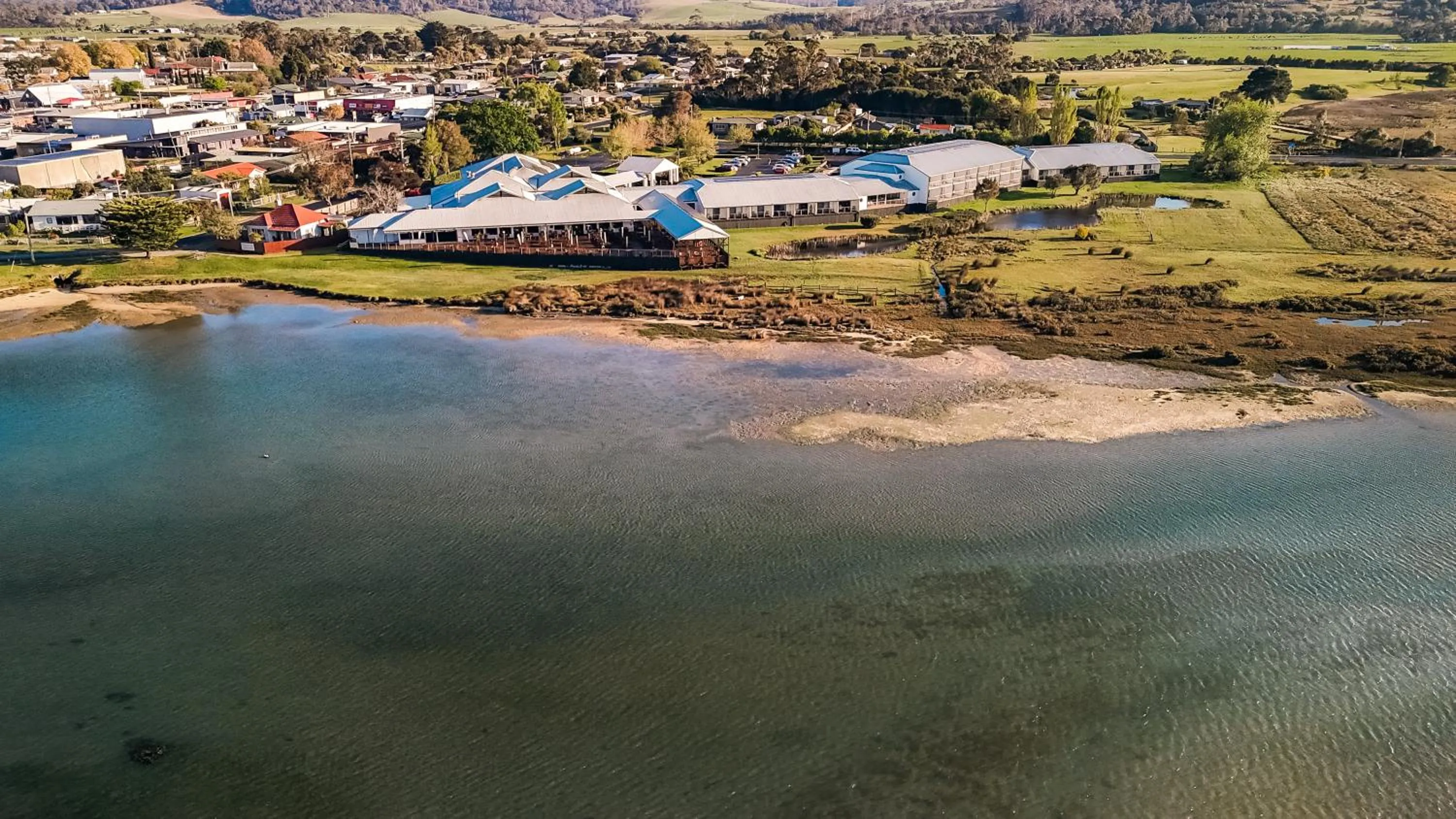 Property building in Panorama Hotel St Helens