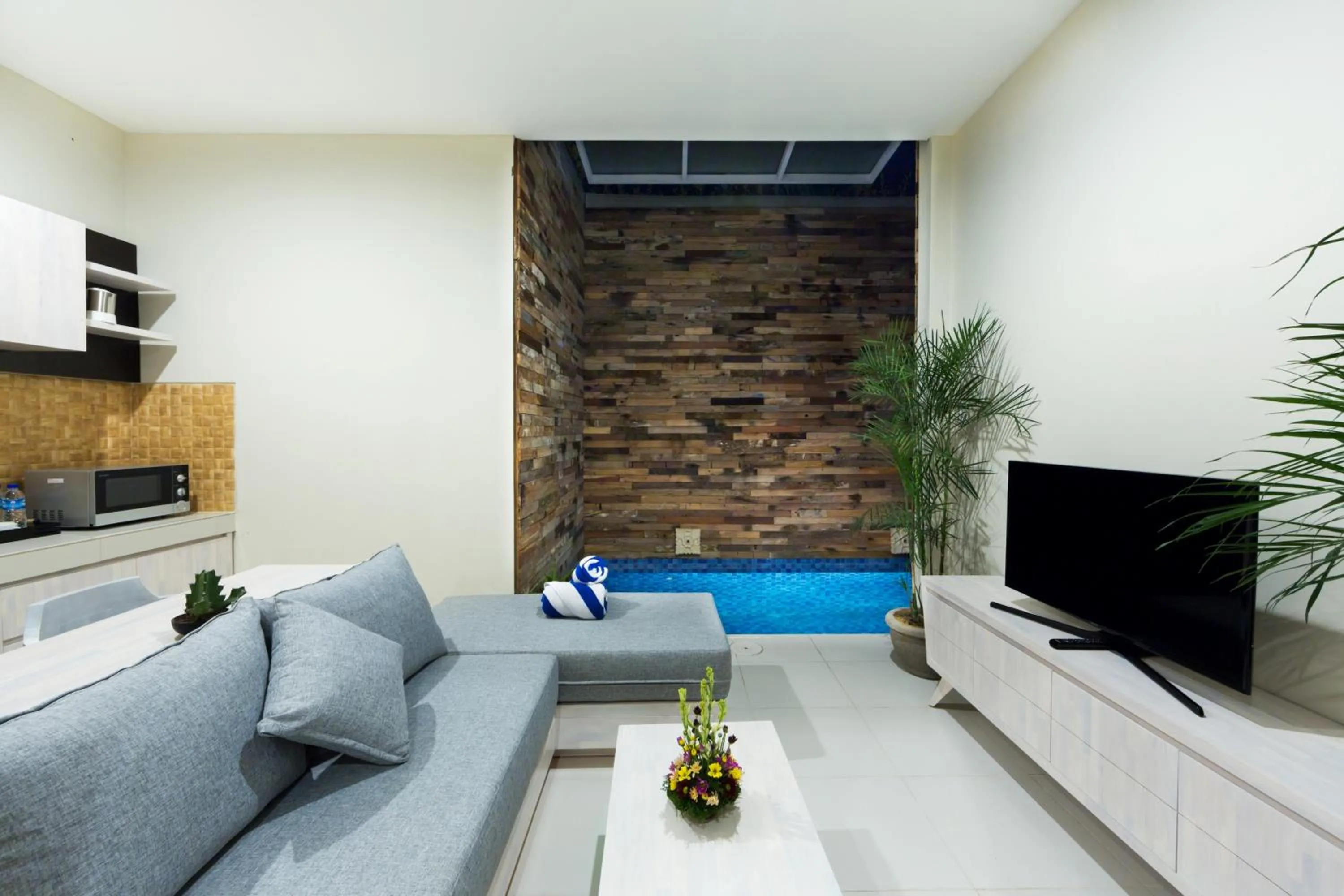 Swimming pool in Paisa Seminyak Living