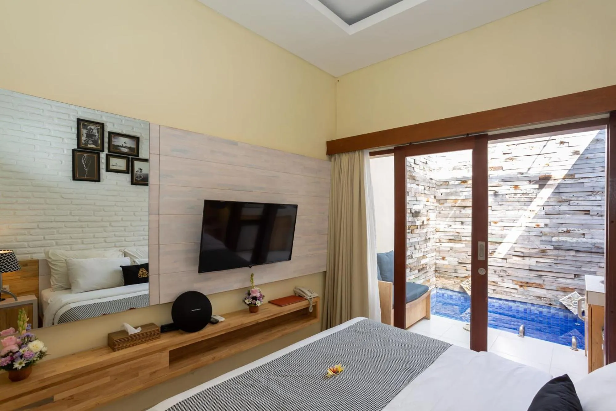 TV and multimedia in Paisa Seminyak Living