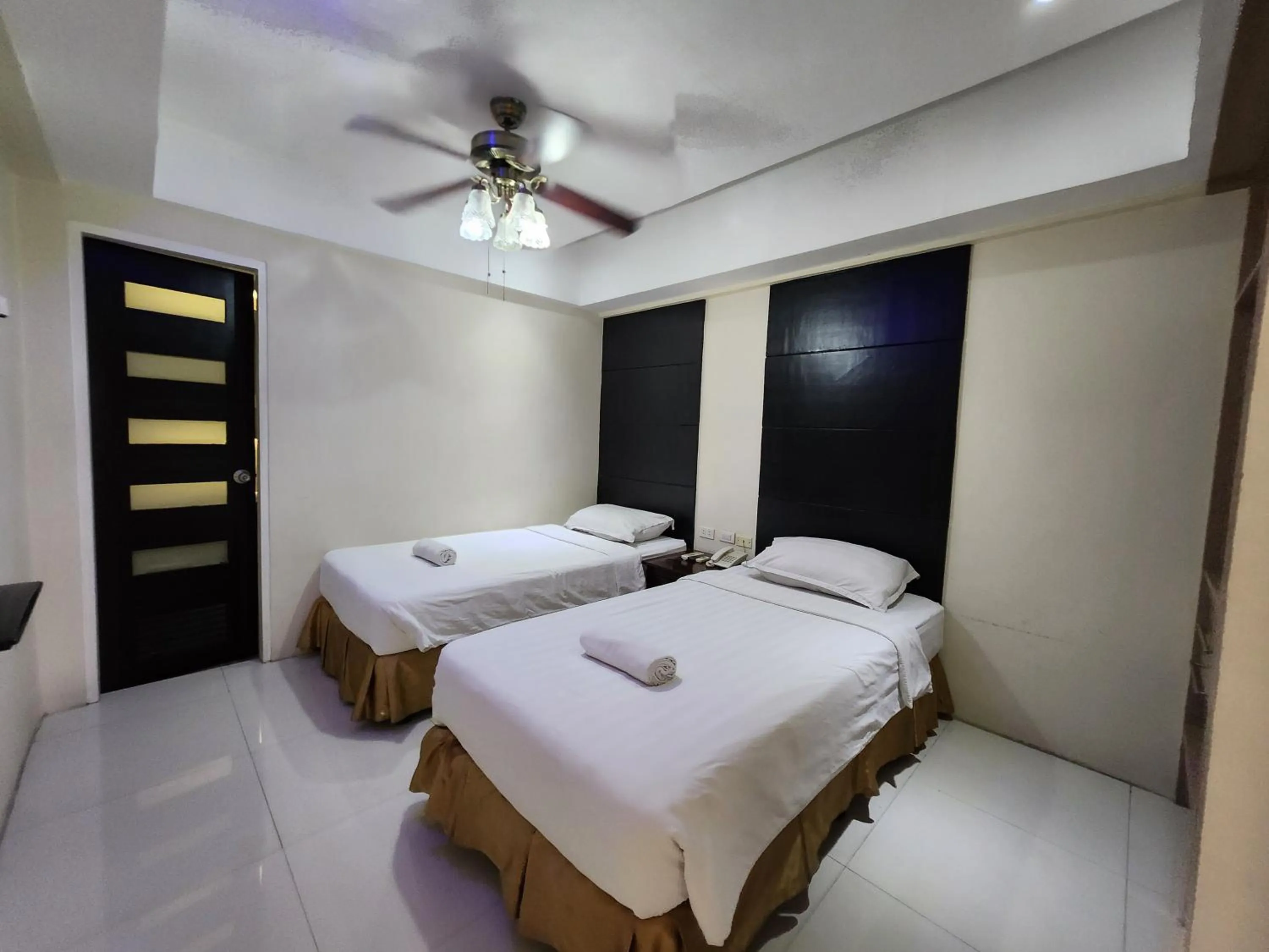 Bed in Grand Apartelle Mandaue Cebu