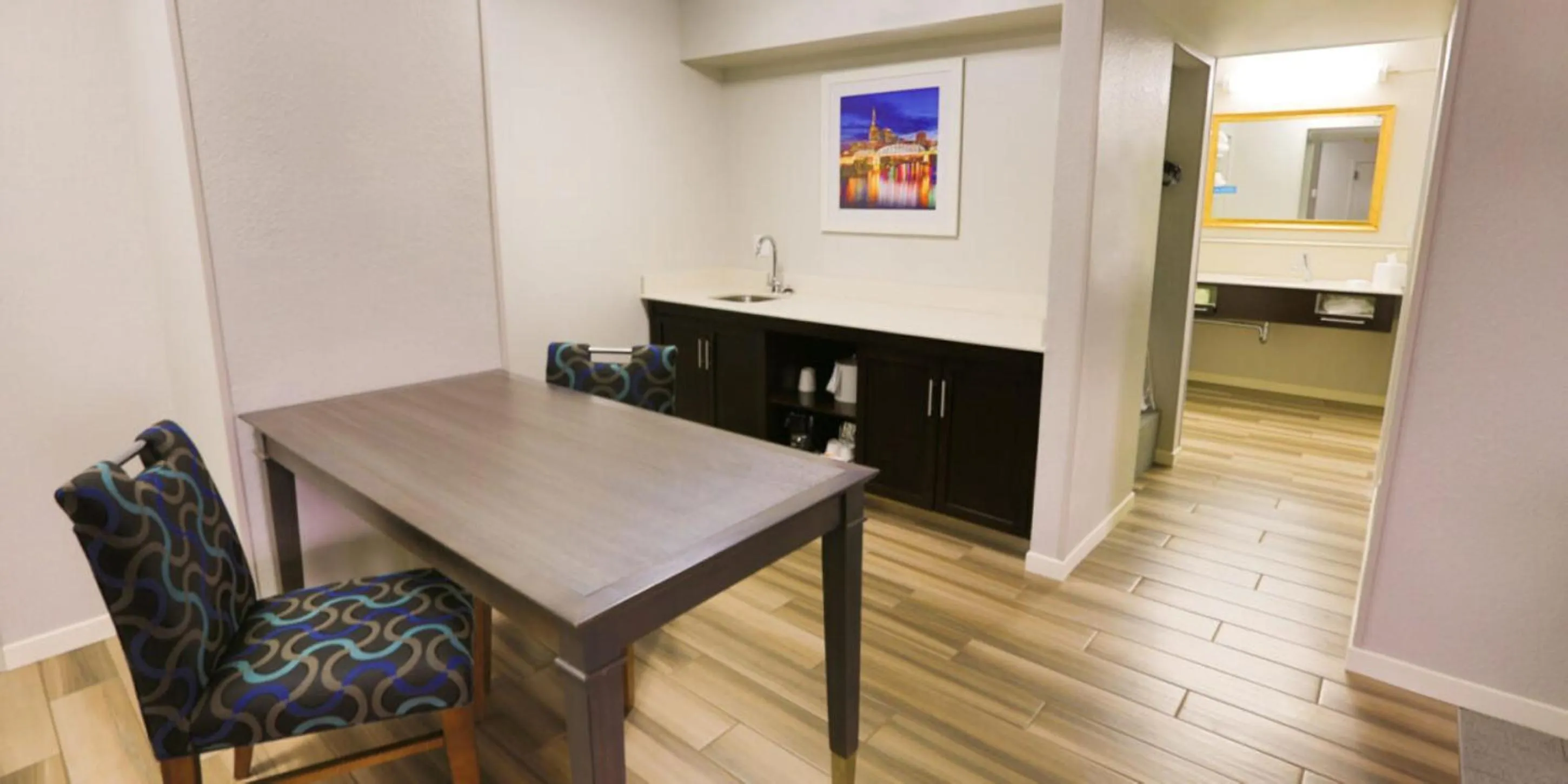 kitchen in Hampton Inn & Suites Nashville-Airport