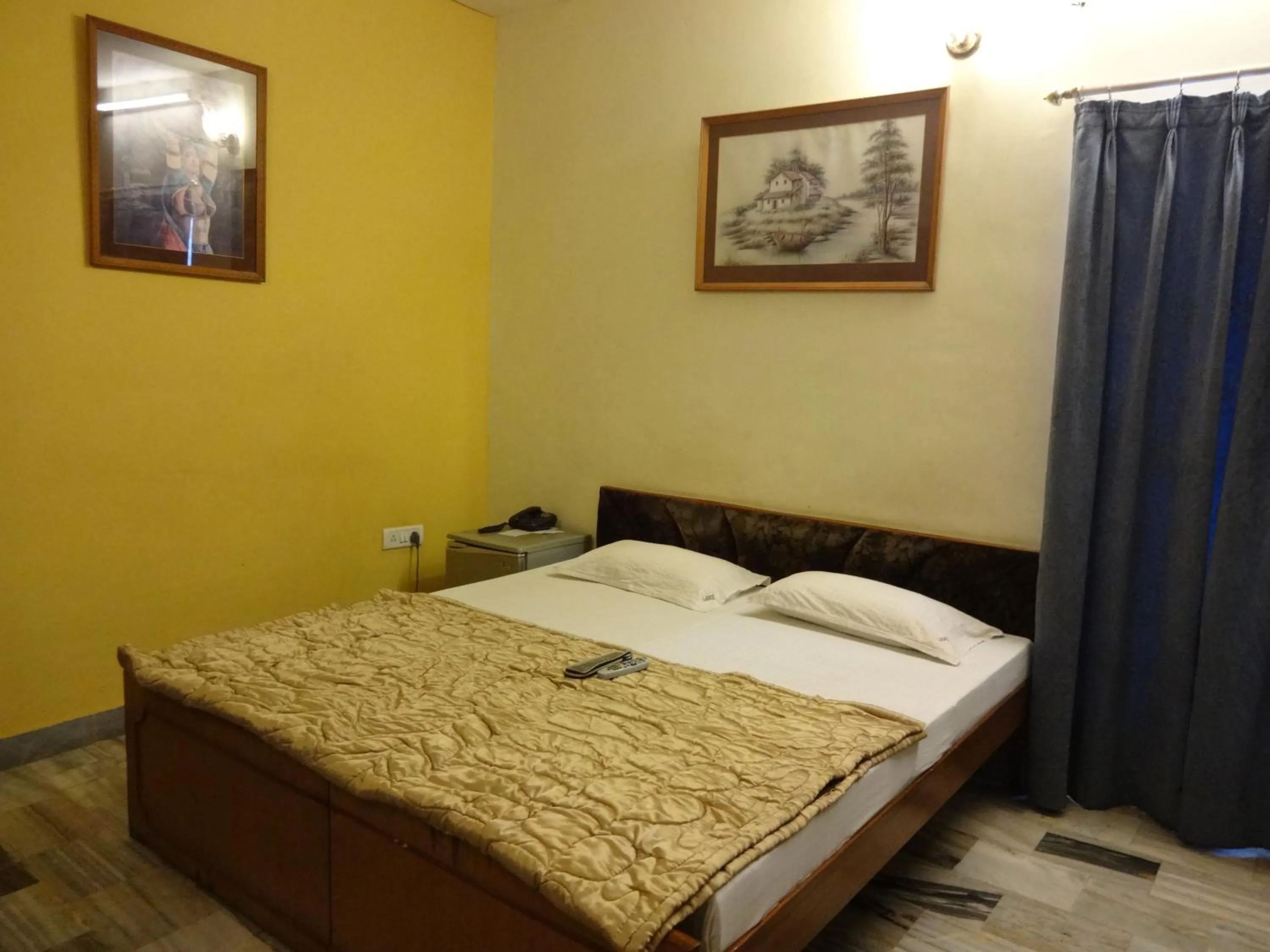 Decorative detail, Bed in Hotel Grace