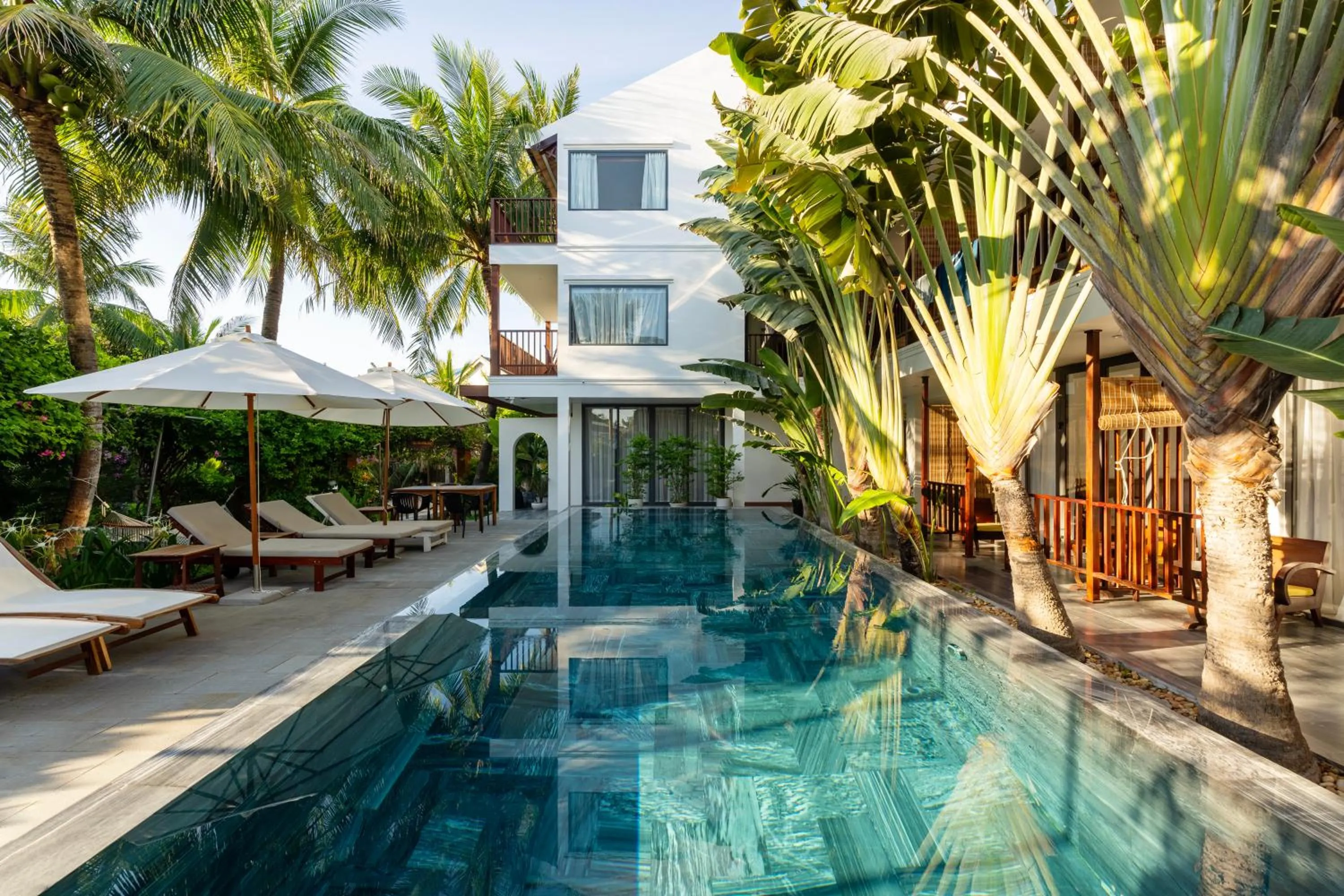 Property building in Shoreline Stay