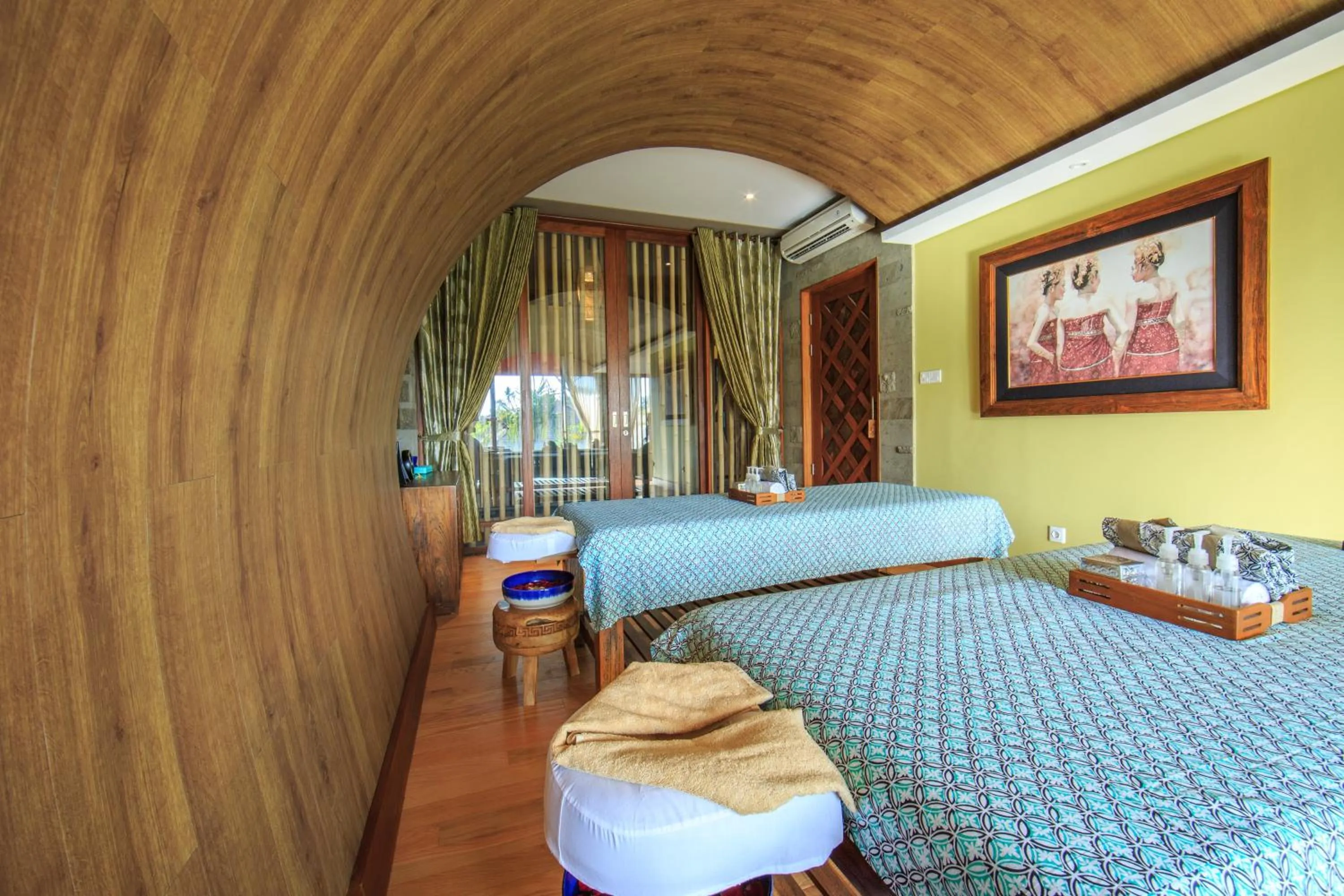 Massage, Bed in Tejaprana Bisma - CHSE Certified