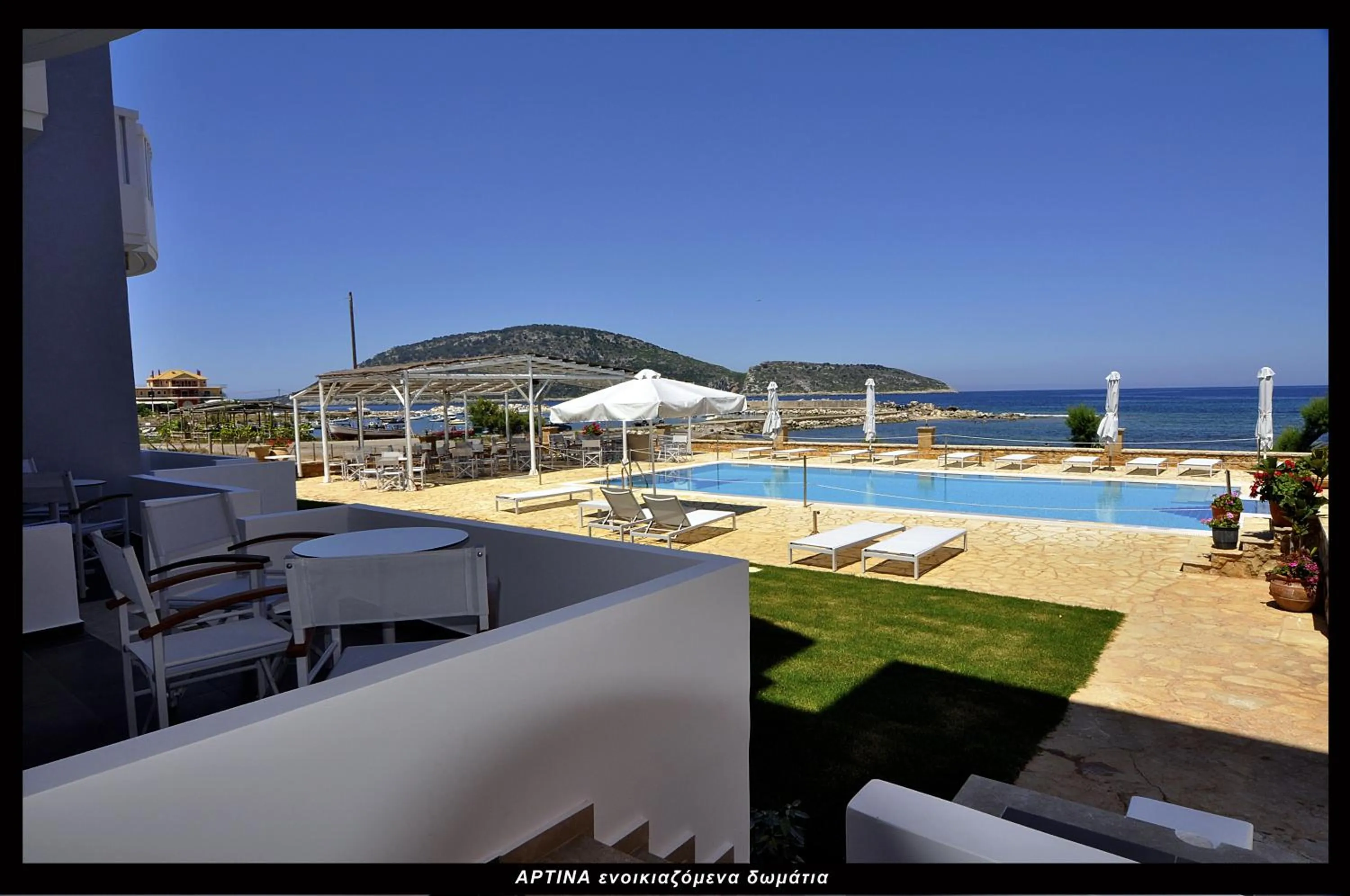 Property building in Artina Nuovo