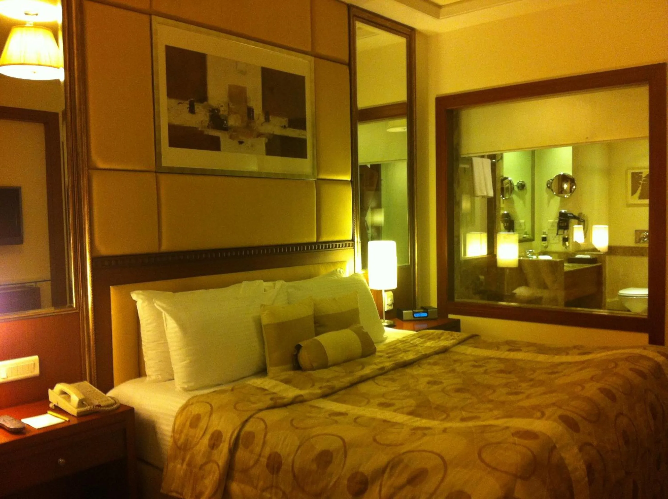 Bed in Lemon Tree Premier, Jaipur