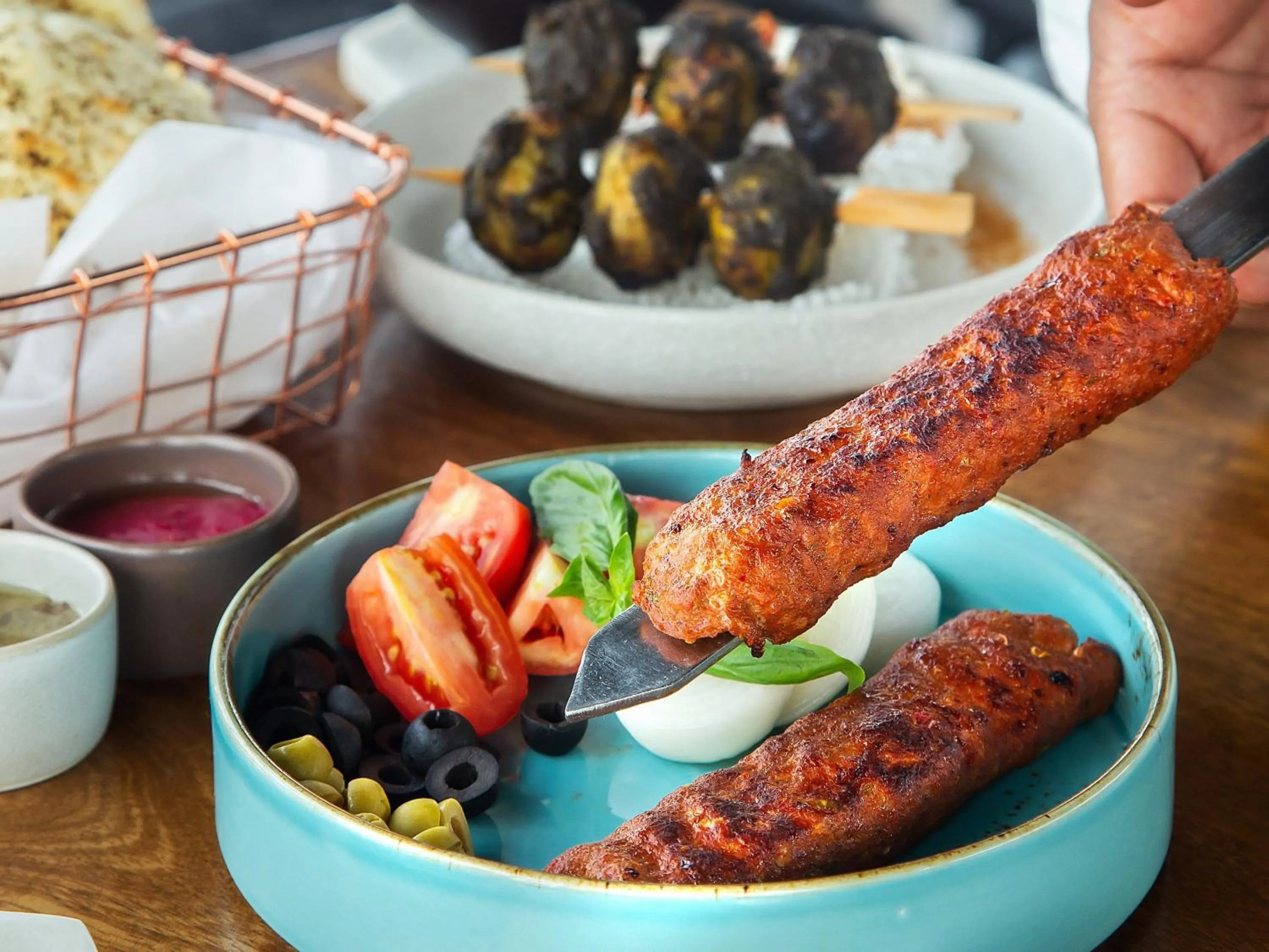 Restaurant/places to eat in Lemon Tree Premier, Jaipur