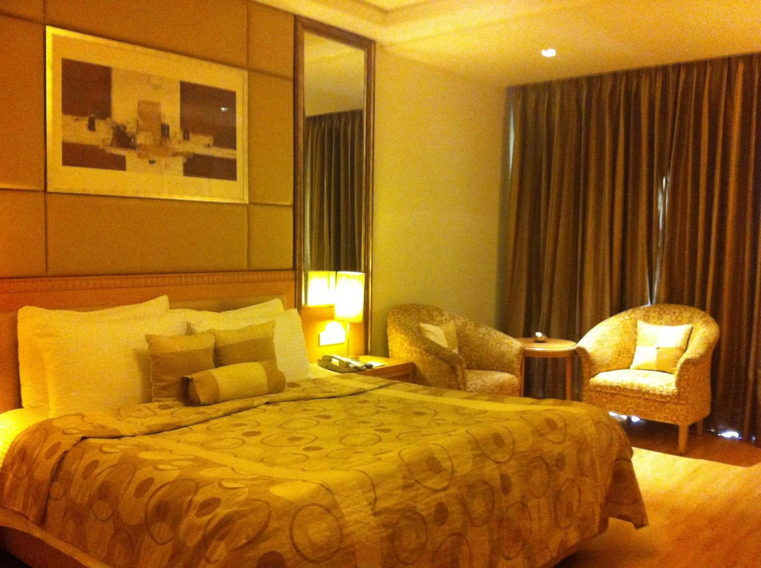 Decorative detail, Bed in Lemon Tree Premier, Jaipur