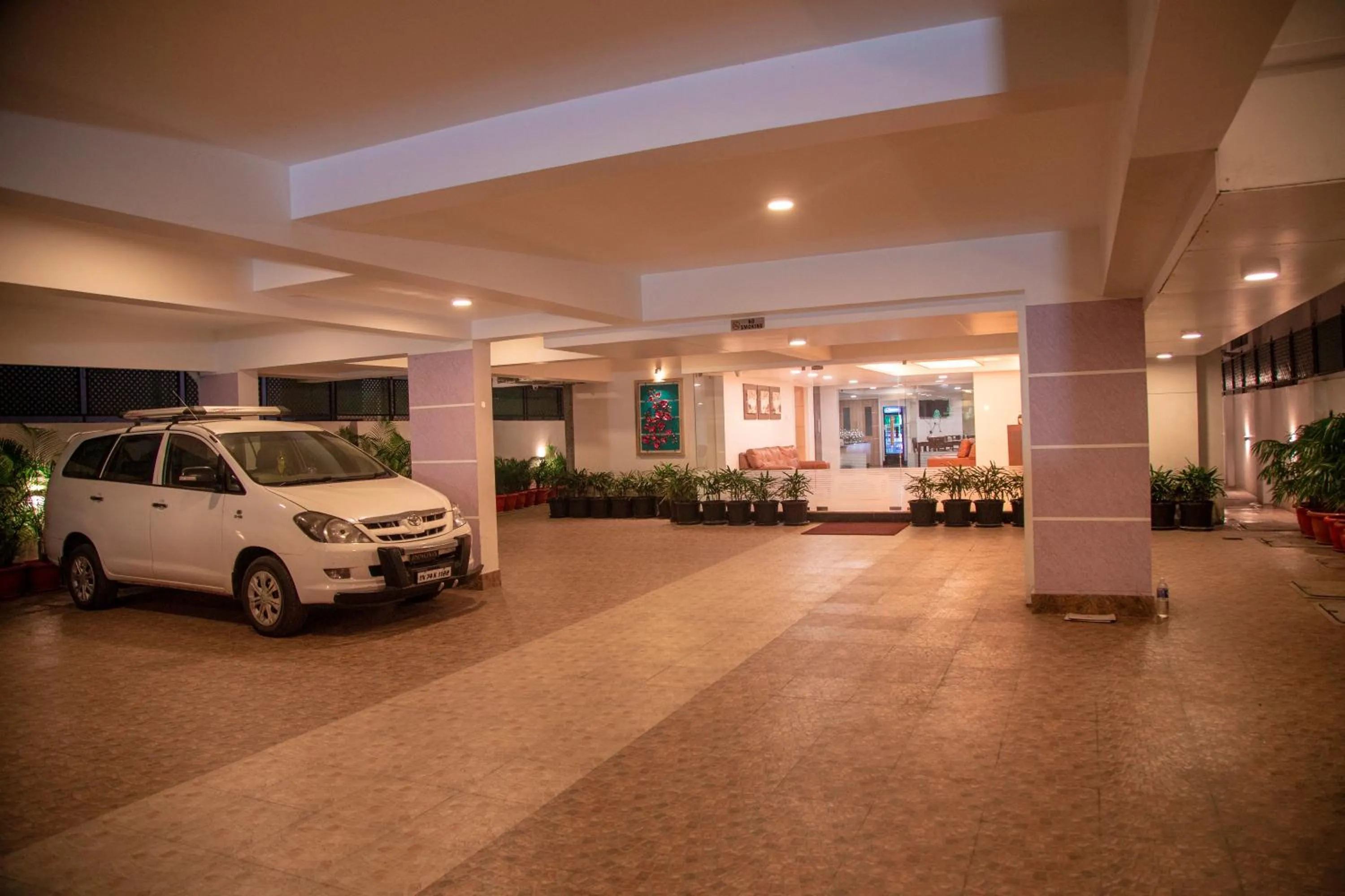 Parking in Park Avenue Suites