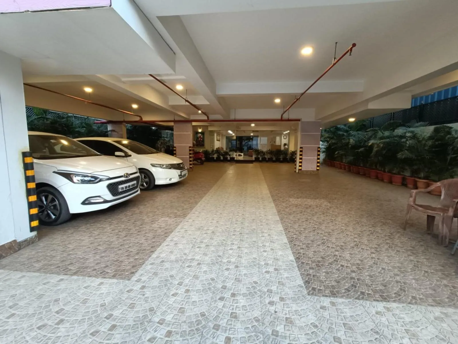 Property building in Park Avenue Suites