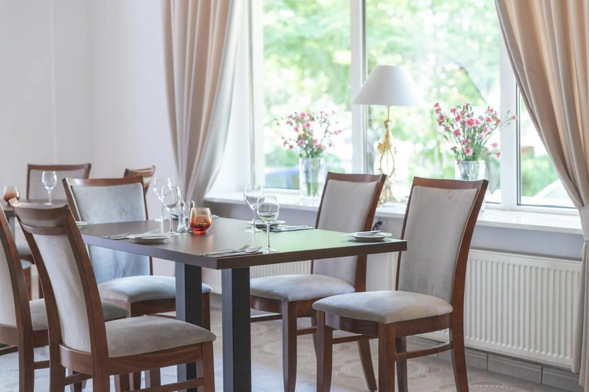 Restaurant/places to eat in Prima