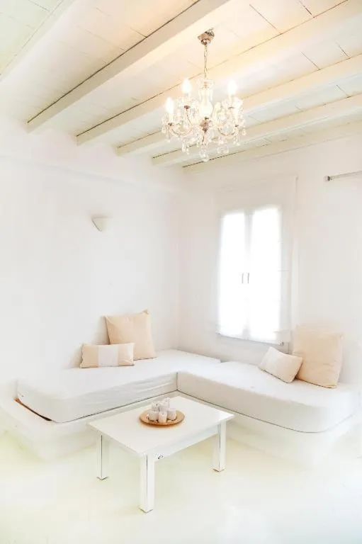 Altana Boutique Hotel