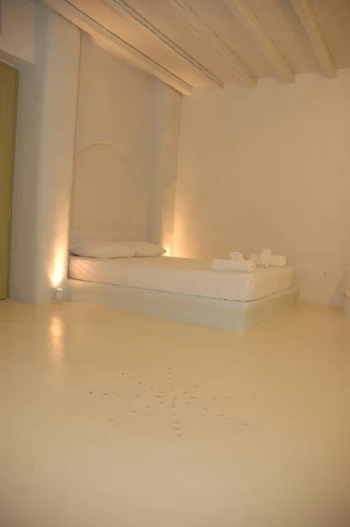 Altana Boutique Hotel