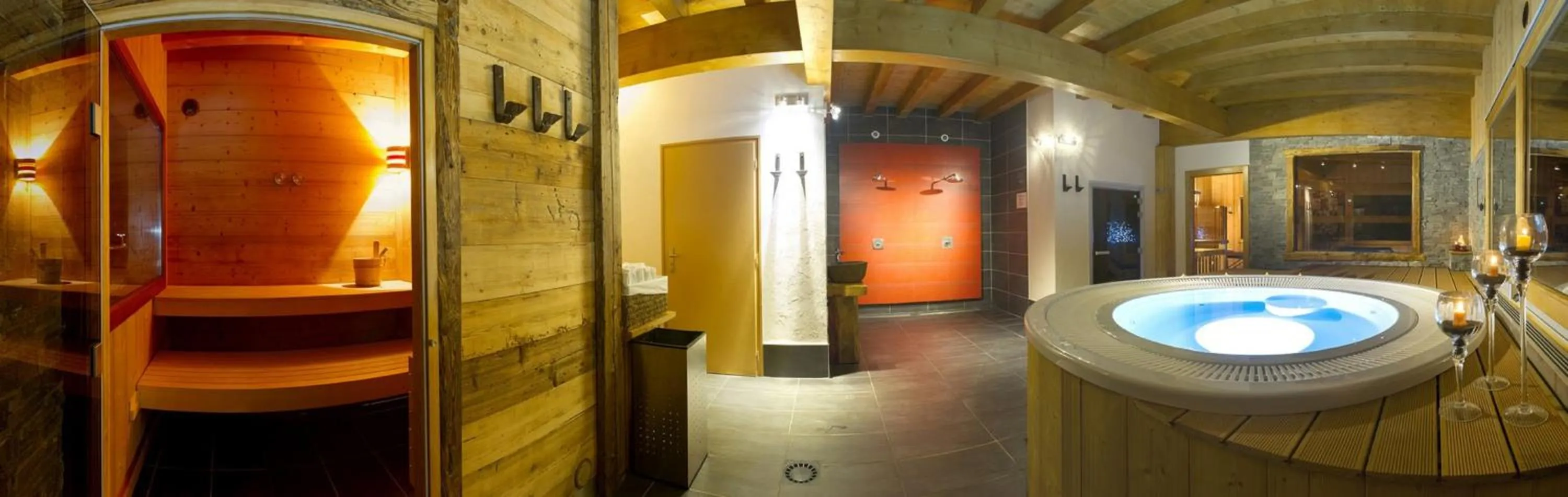 Spa and wellness centre/facilities in Résidence La Cour