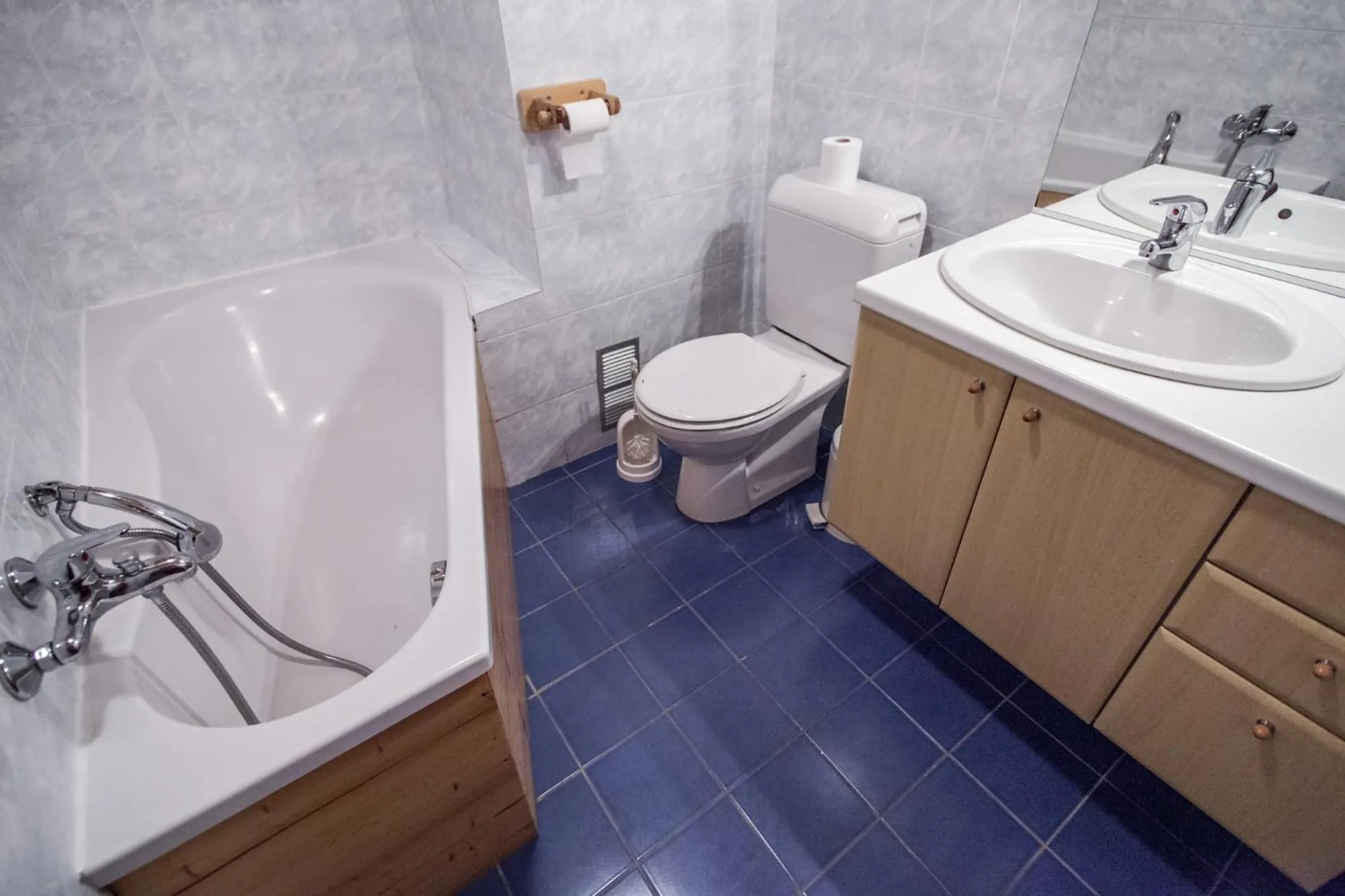 Bathroom in Appartements Giffre et Clesson - DAHU COMPAGNIE