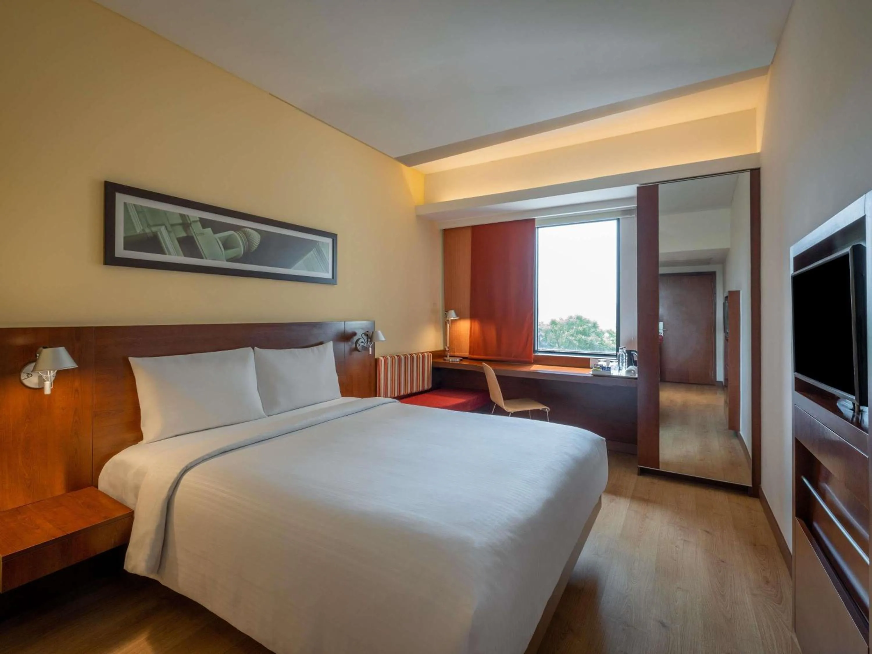 Bedroom, Bed in ibis New Delhi Aerocity - An Accor Brand