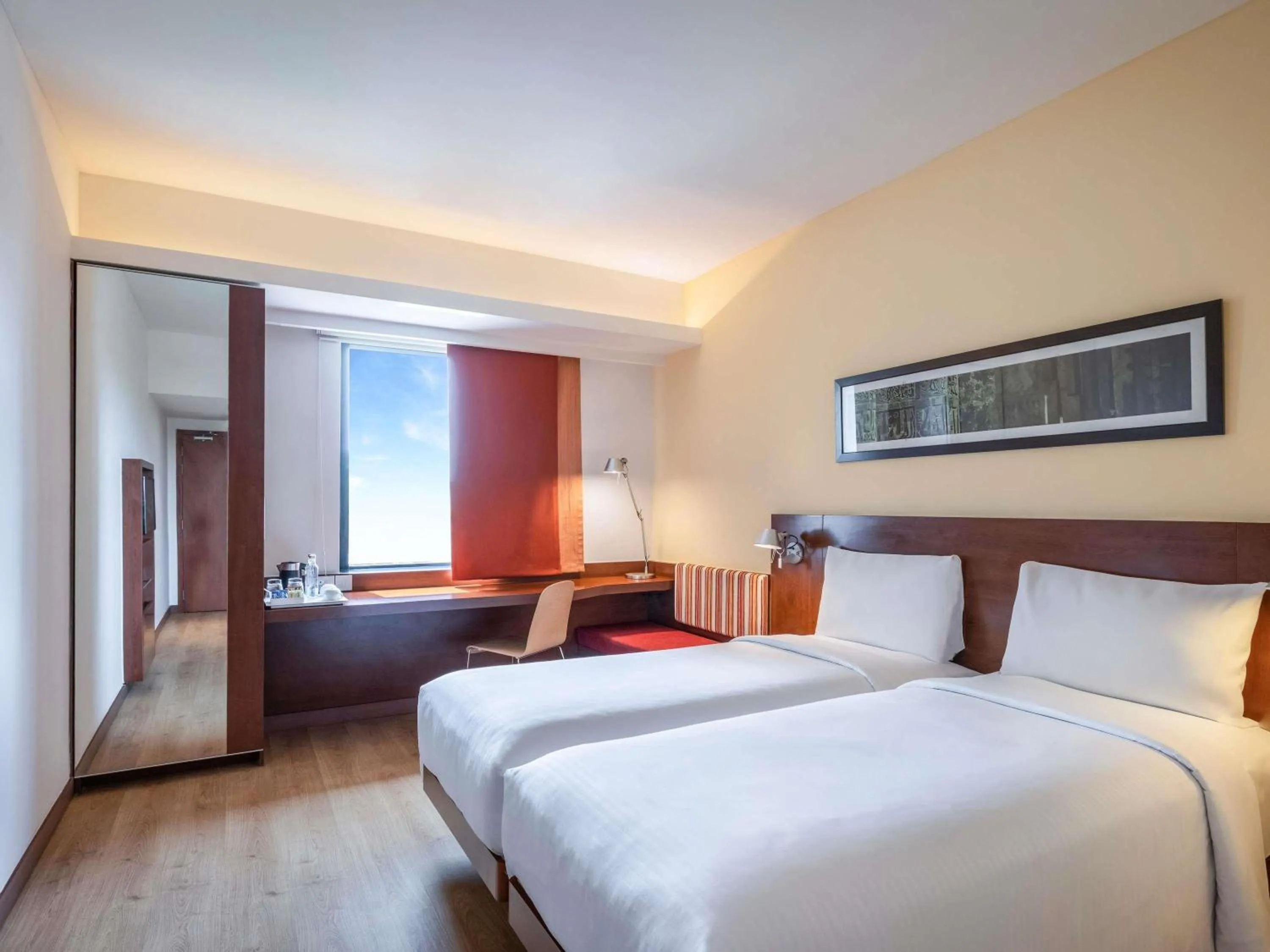 Bedroom, Bed in ibis New Delhi Aerocity - An Accor Brand