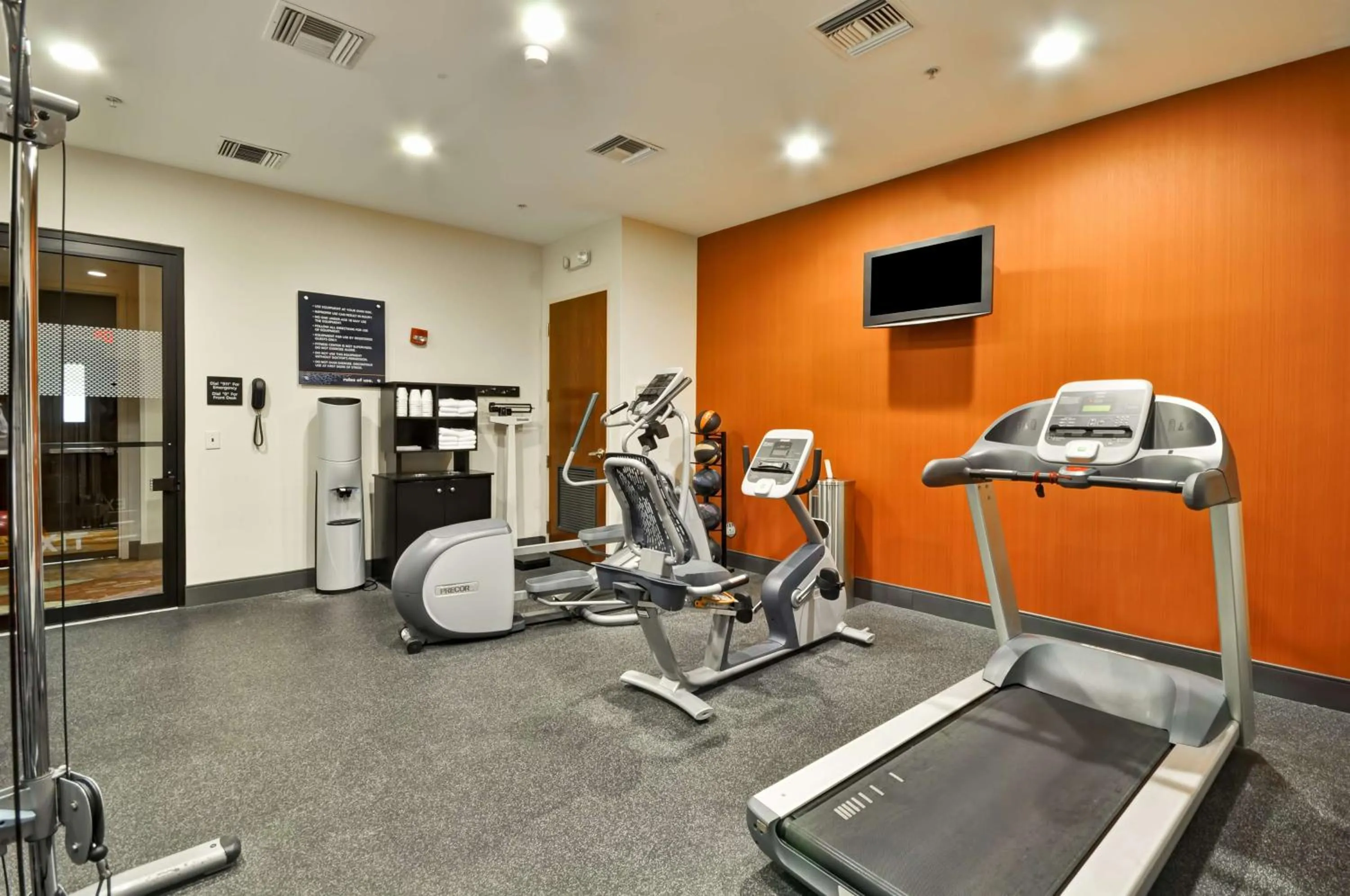 Fitness centre/facilities in Hampton Inn & Suites Boynton Beach