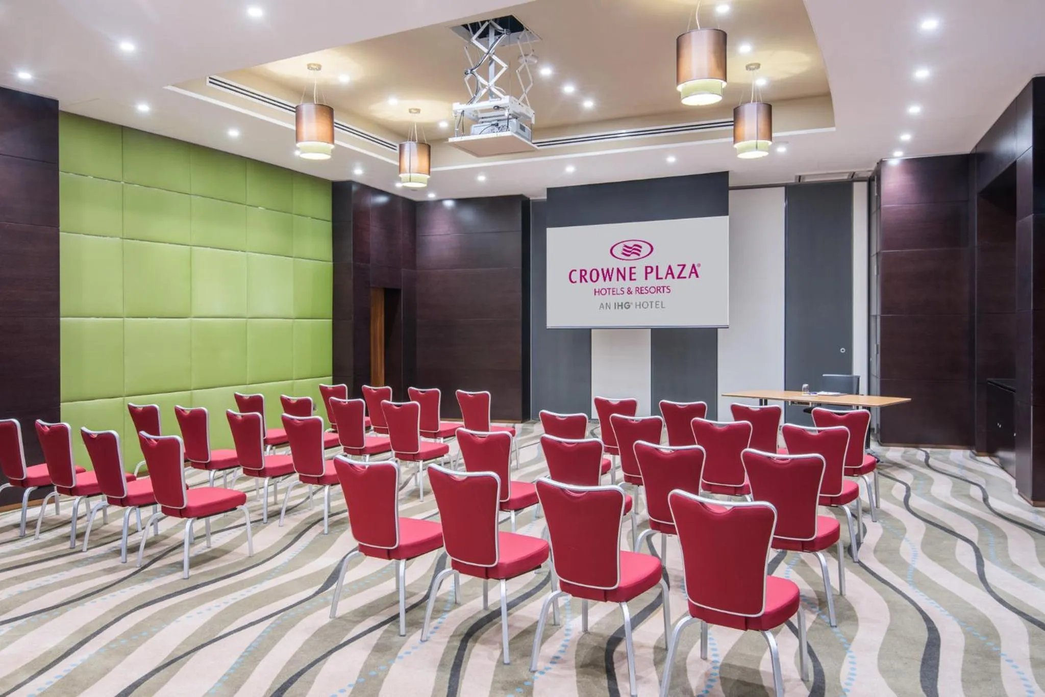 Meeting/conference room in Crowne Plaza Doha - The Business Park by IHG