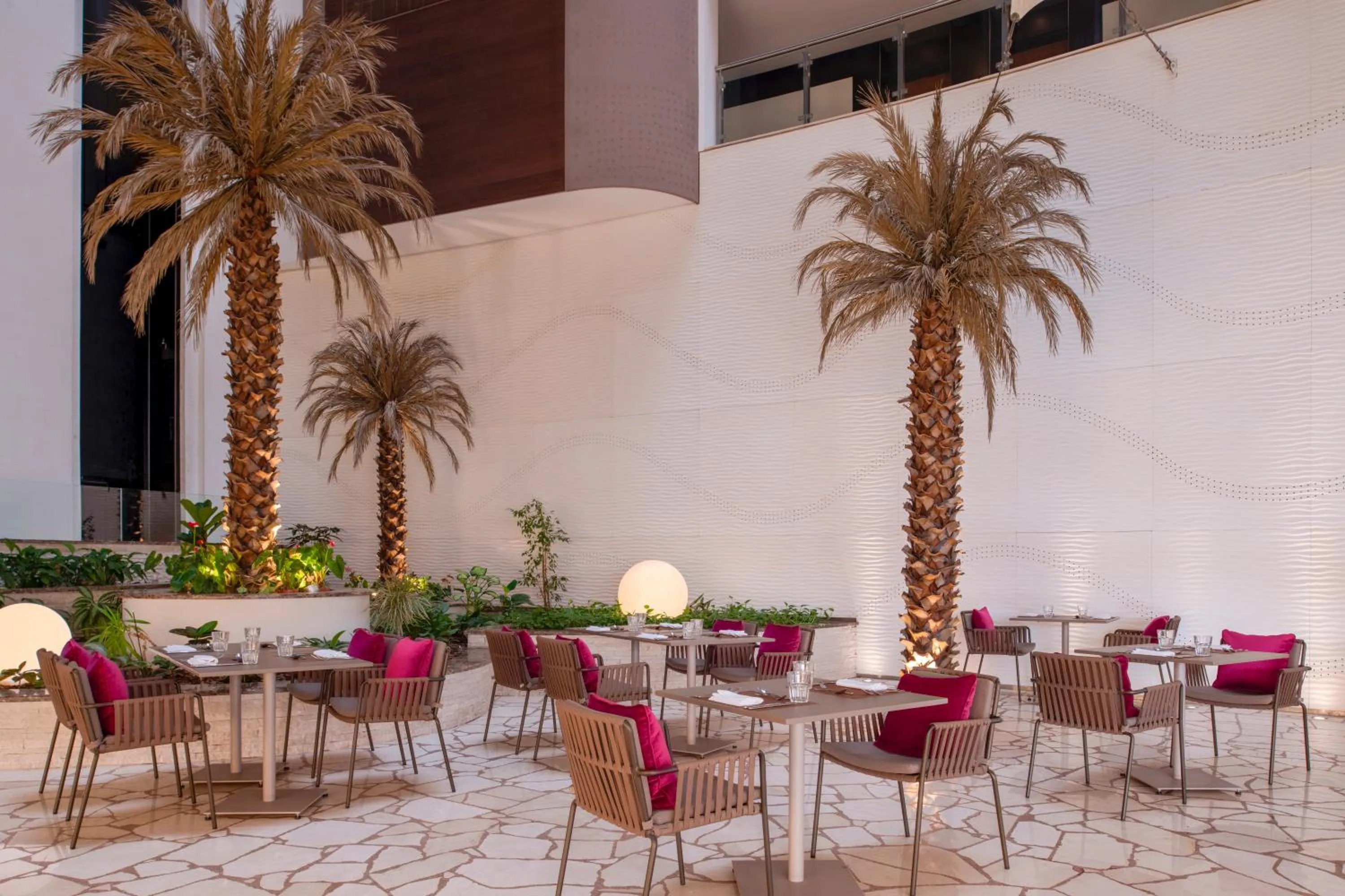 Restaurant/places to eat in Crowne Plaza Doha - The Business Park by IHG