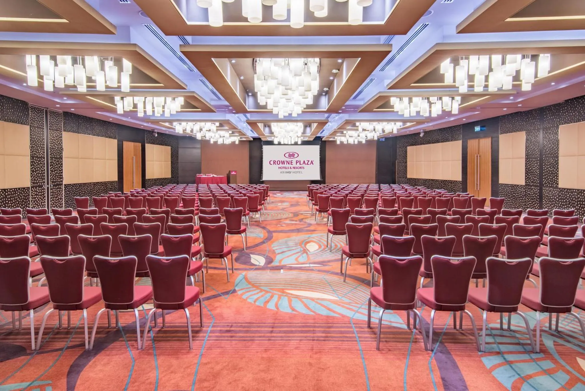 Lobby or reception in Crowne Plaza Doha - The Business Park by IHG