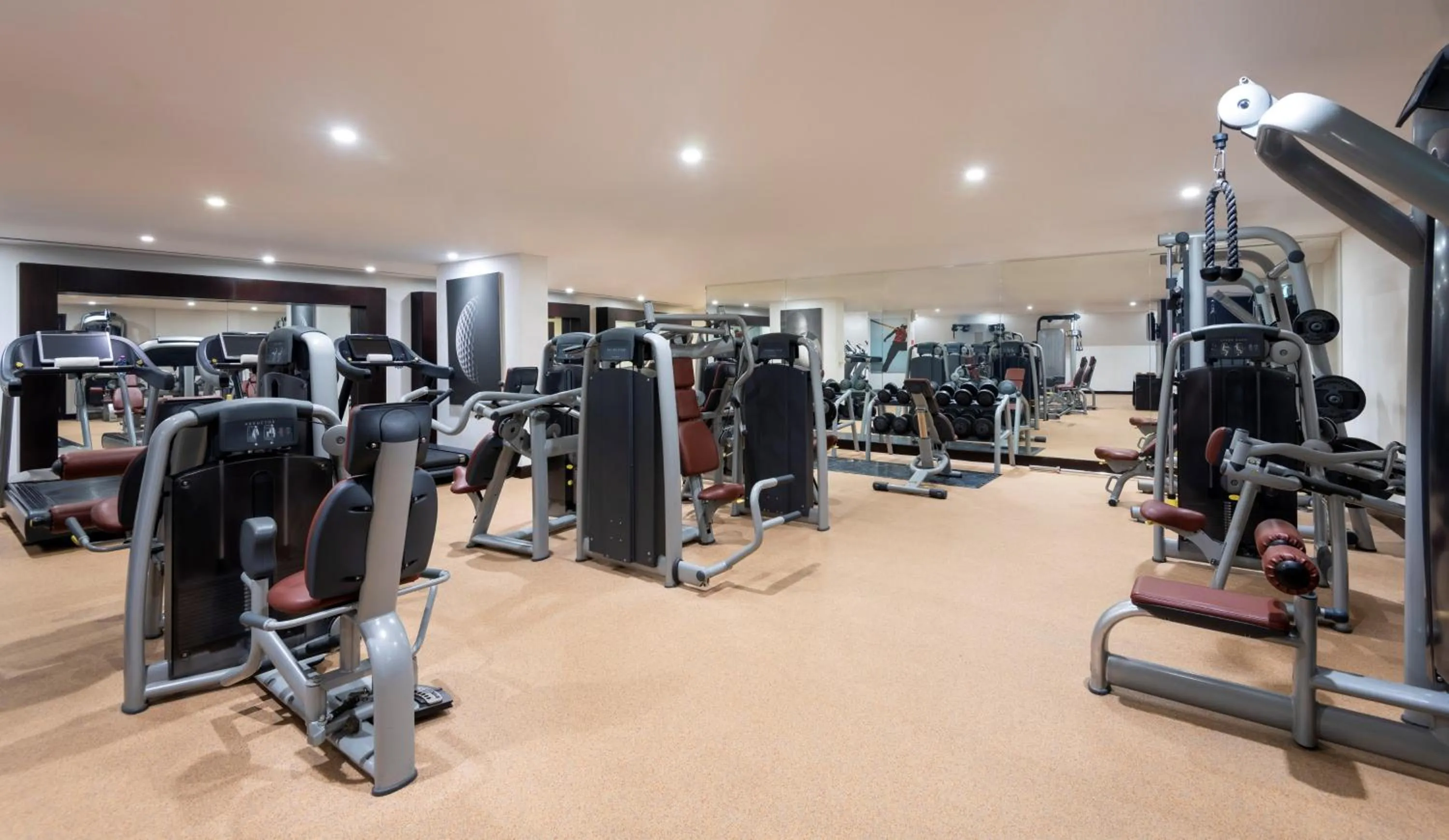 Fitness centre/facilities in Crowne Plaza Doha - The Business Park by IHG