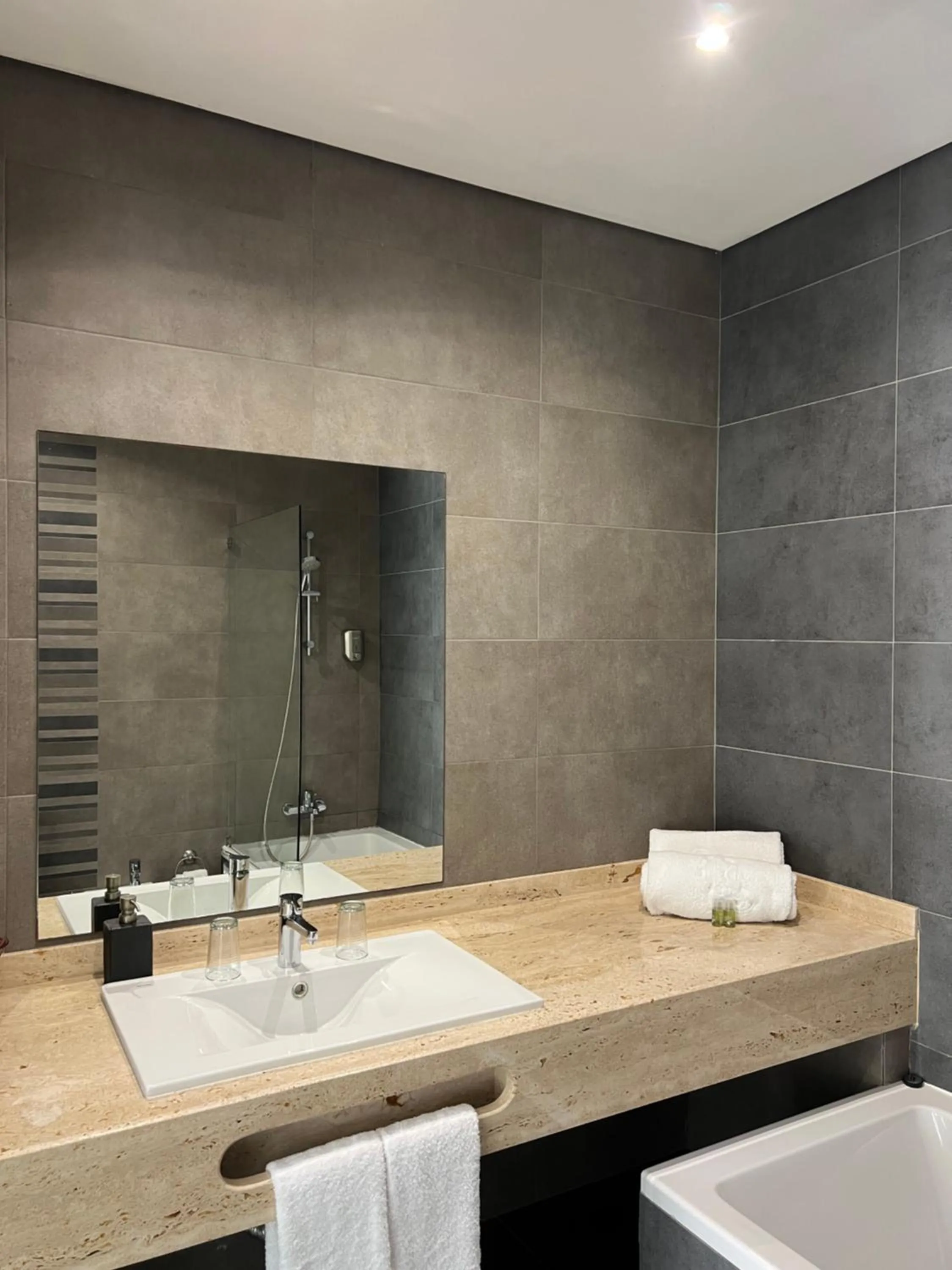 Bathroom in Quinta Saleiro Guesthouse