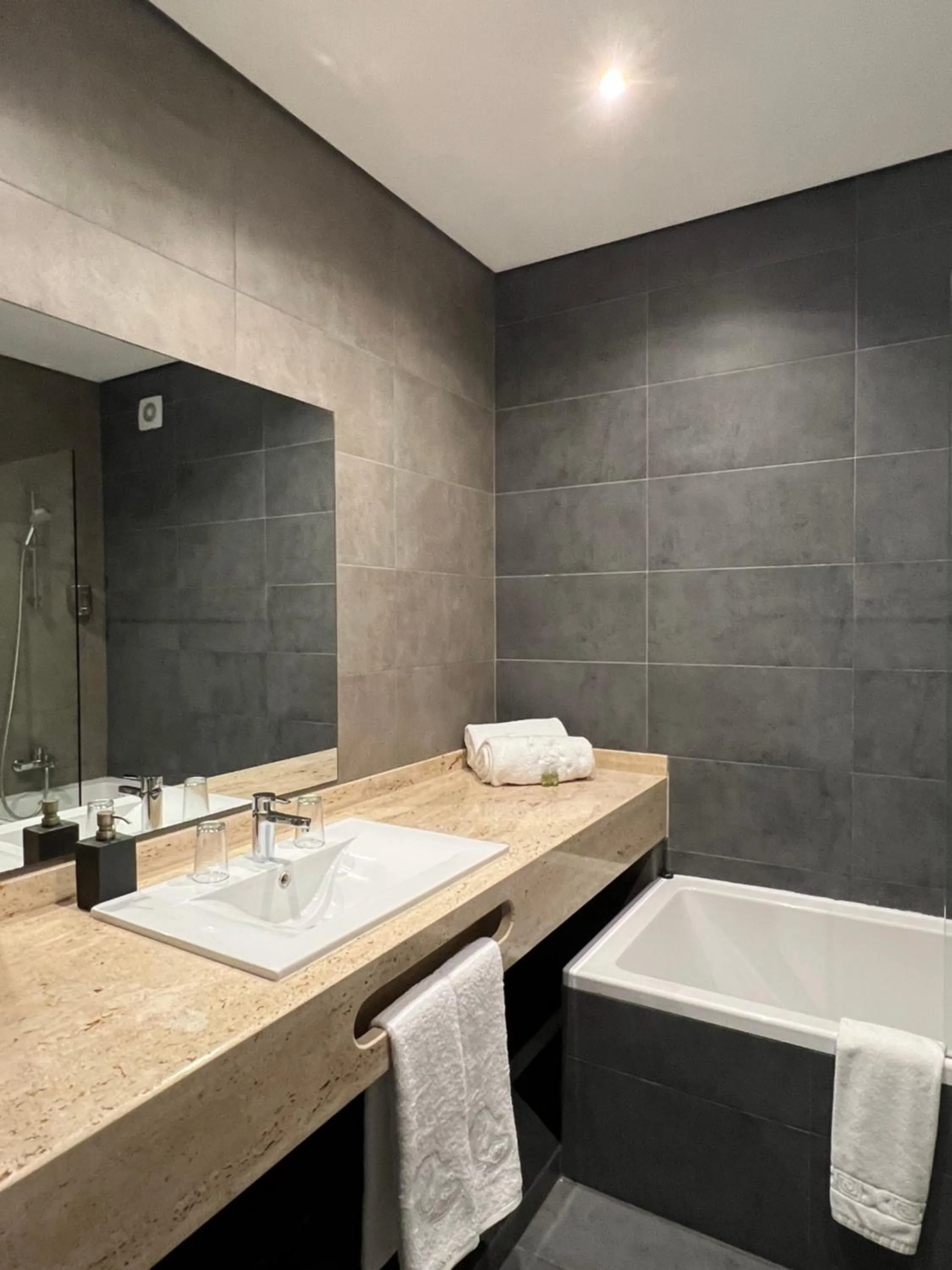 Bathroom in Quinta Saleiro Guesthouse