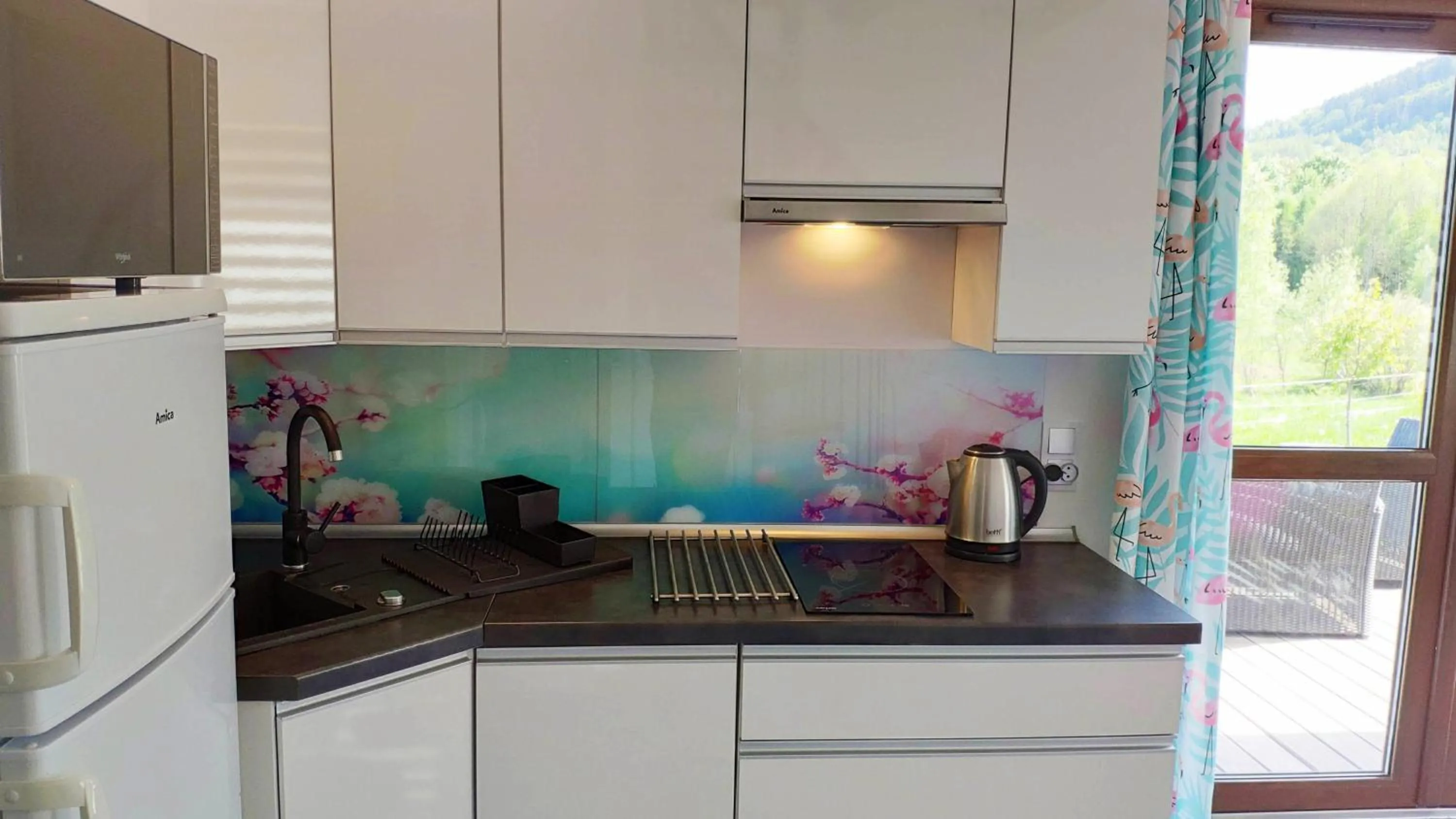 Kitchen or kitchenette in Blu Raj - domy w Sudetach