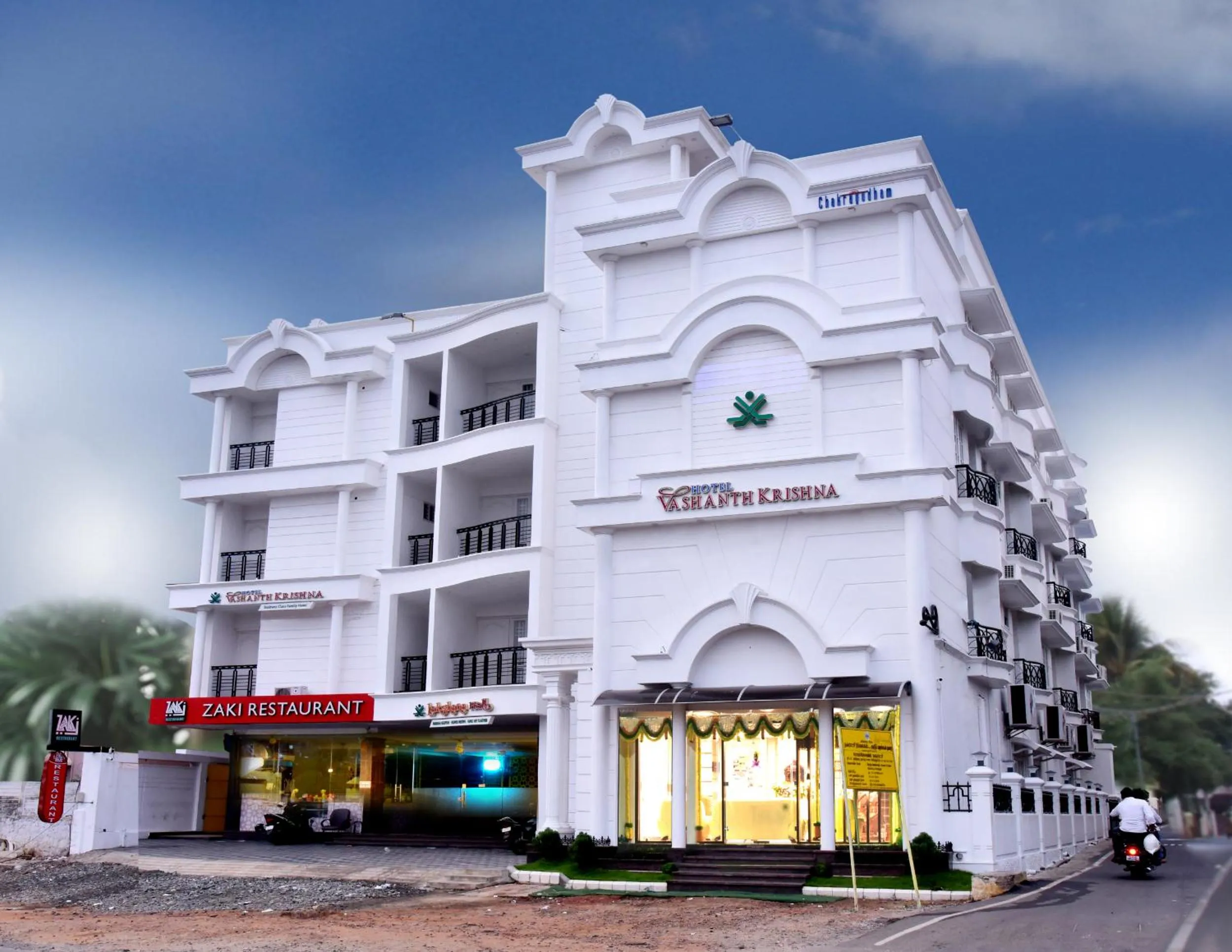 Property building in Hotel Vashanth Krishna