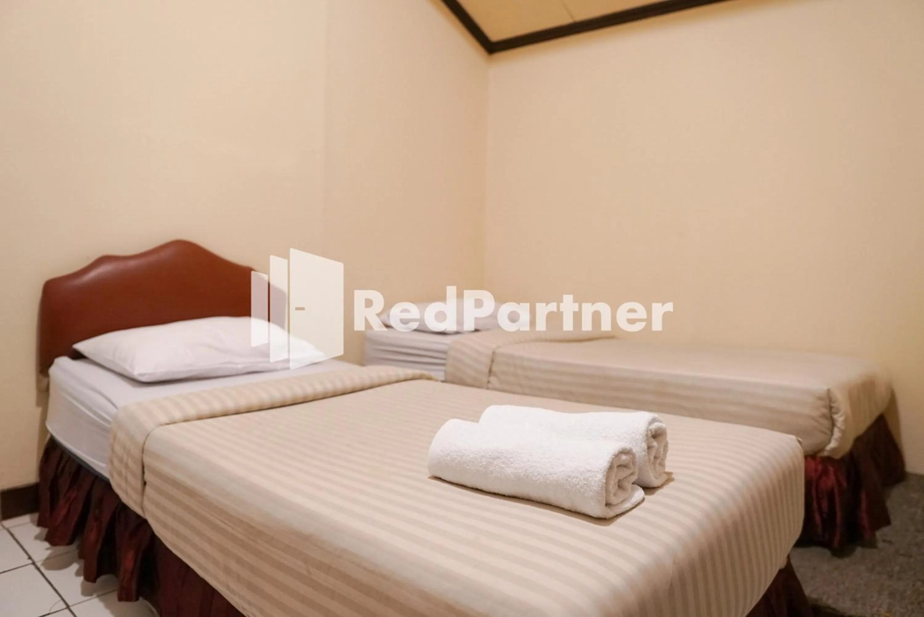 Bed in Wisma Bintang RedPartner