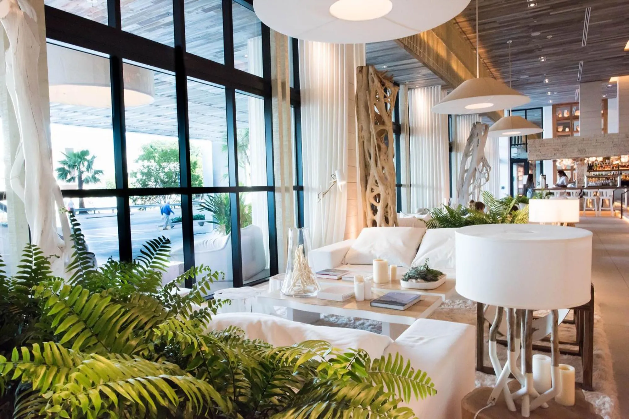 Lobby or reception in 1 Hotel & Homes Miami Beach Oceanfront Residence Suites By Joe Semary