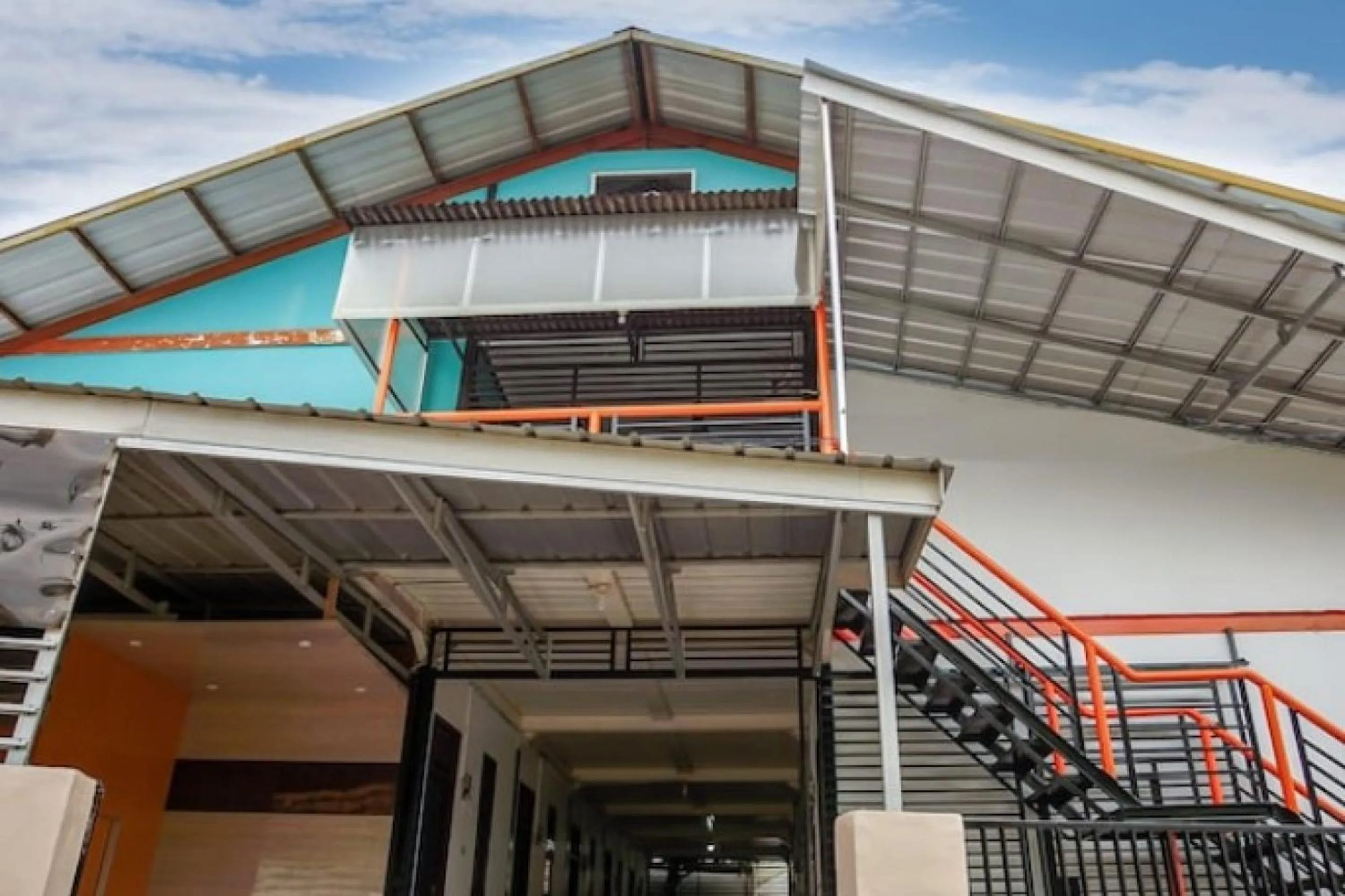 Facade/entrance in OYO Life 189 AA Residence Syariah