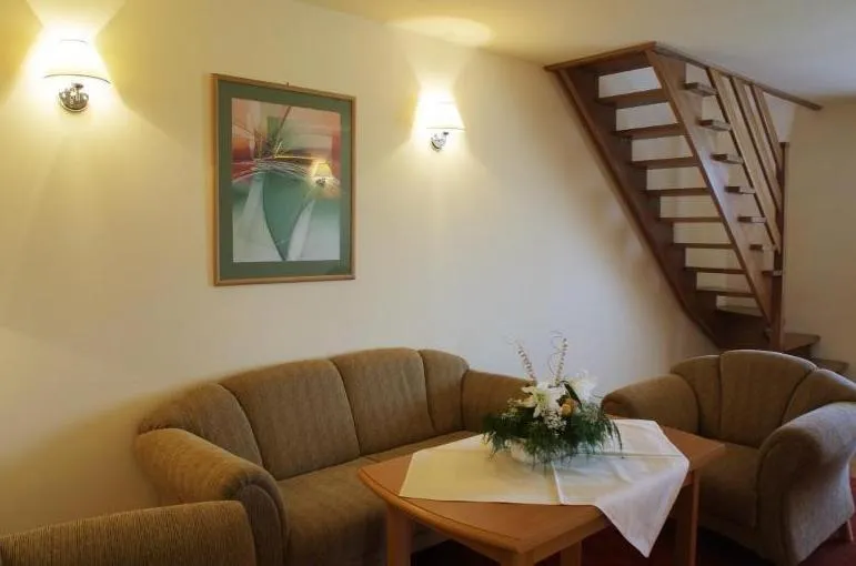 Seating area in Hotel Bielany