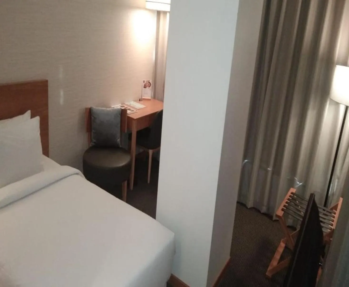 Bed in The Vern at BLVD