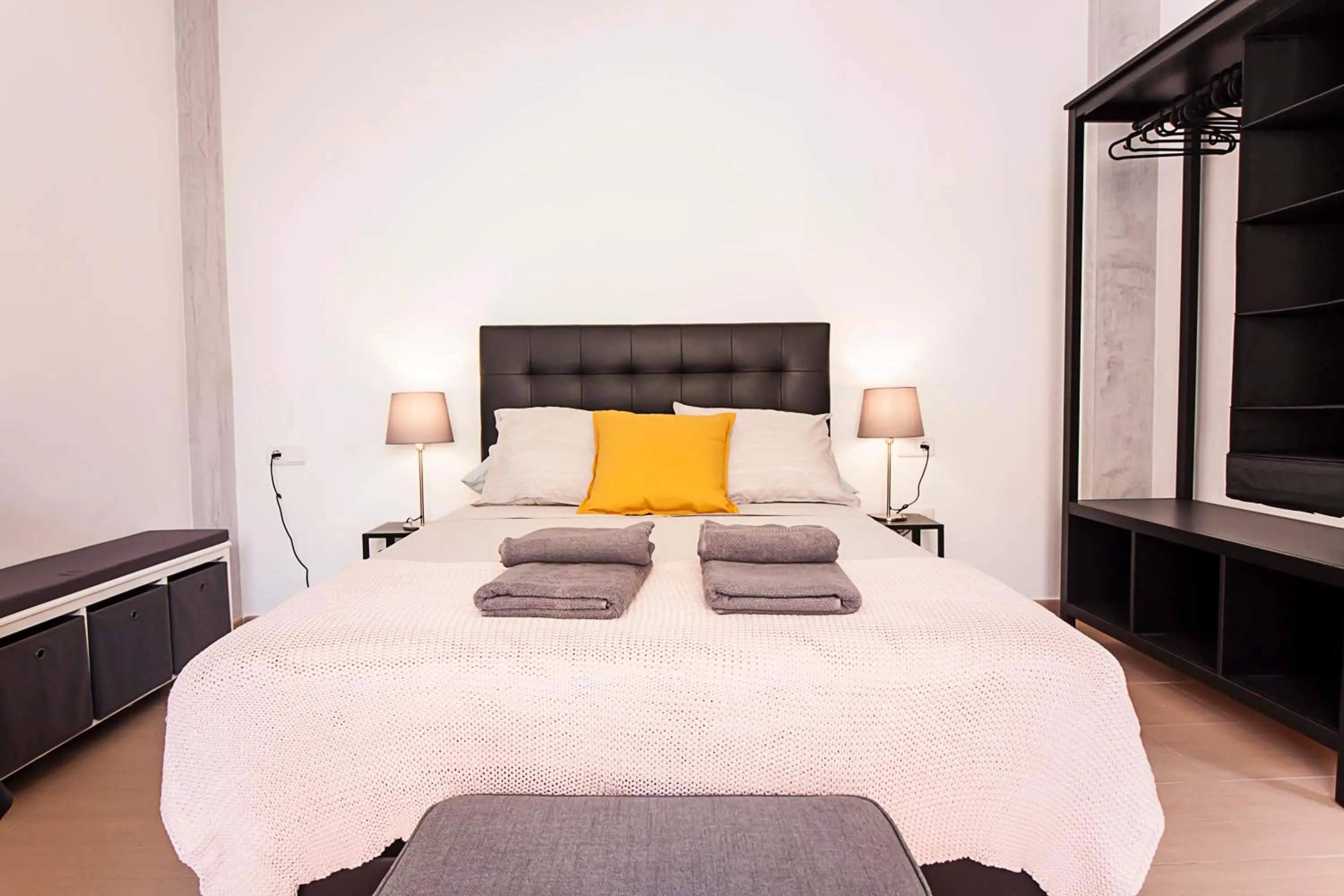 Bedroom, Bed in Rayito by FreshLanding