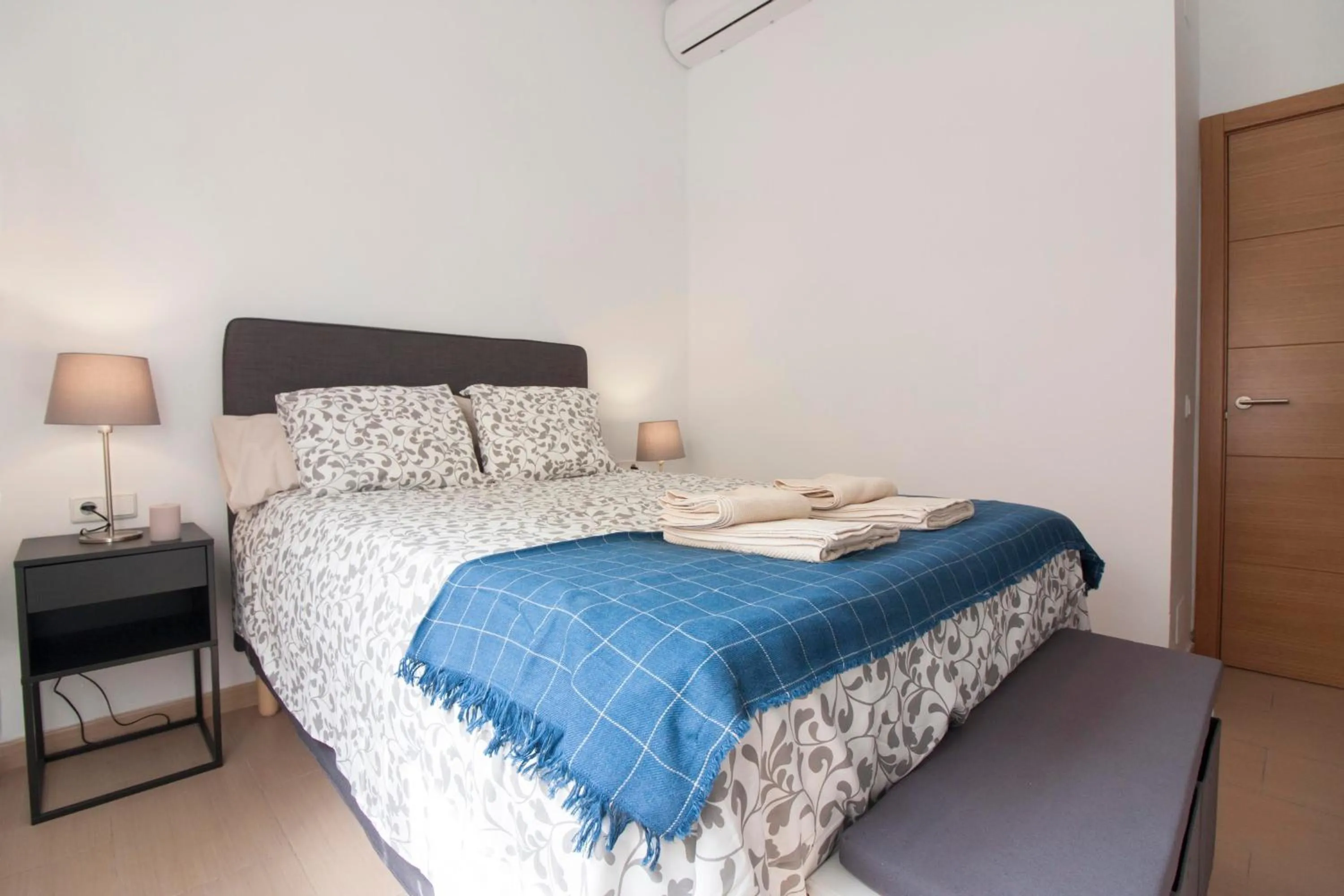 Bedroom, Bed in Rayito by FreshLanding