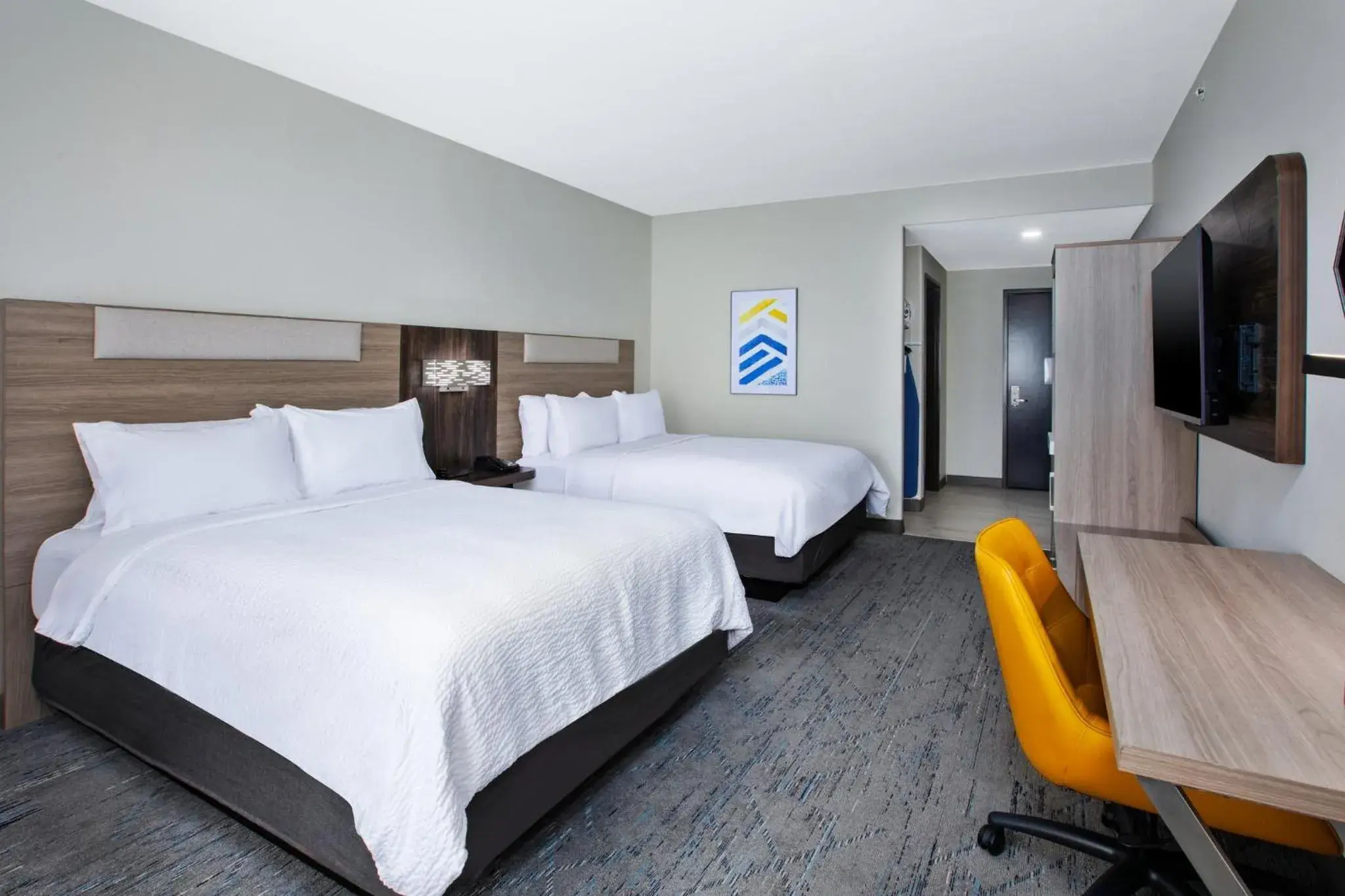 Standard Room with Two Queen Beds in Holiday Inn Express Hotel and Suites Duncan by IHG Standard Room with Two Queen Beds in Holiday Inn Express Hotel and Suites Duncan by IHG