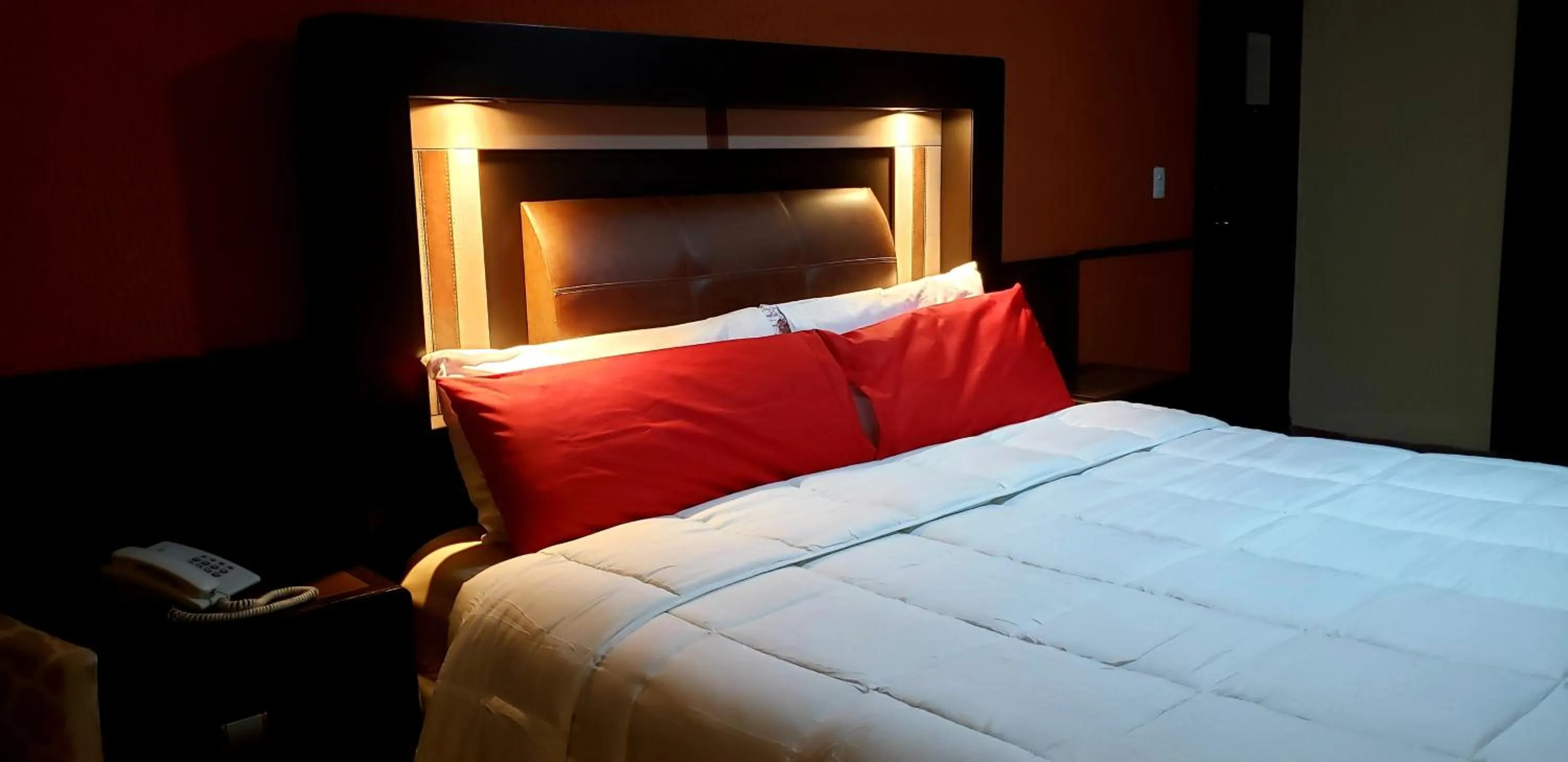 Bed in Hotel Murillo Plaza