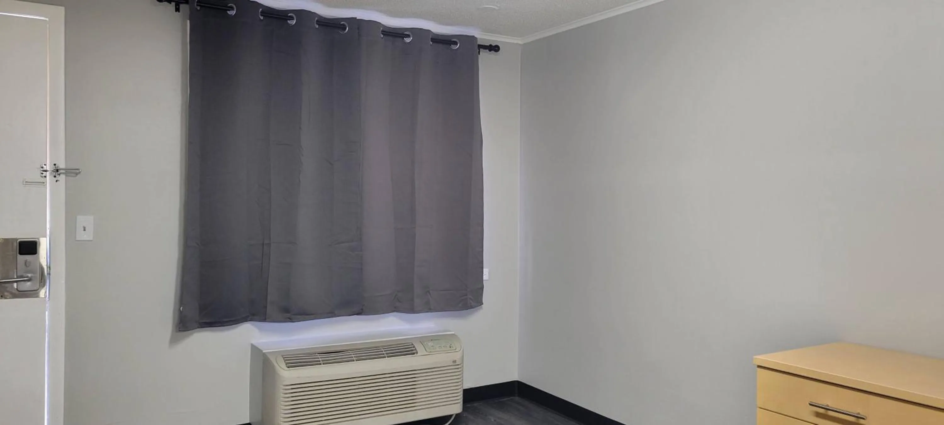 hair dresser in Superlodge