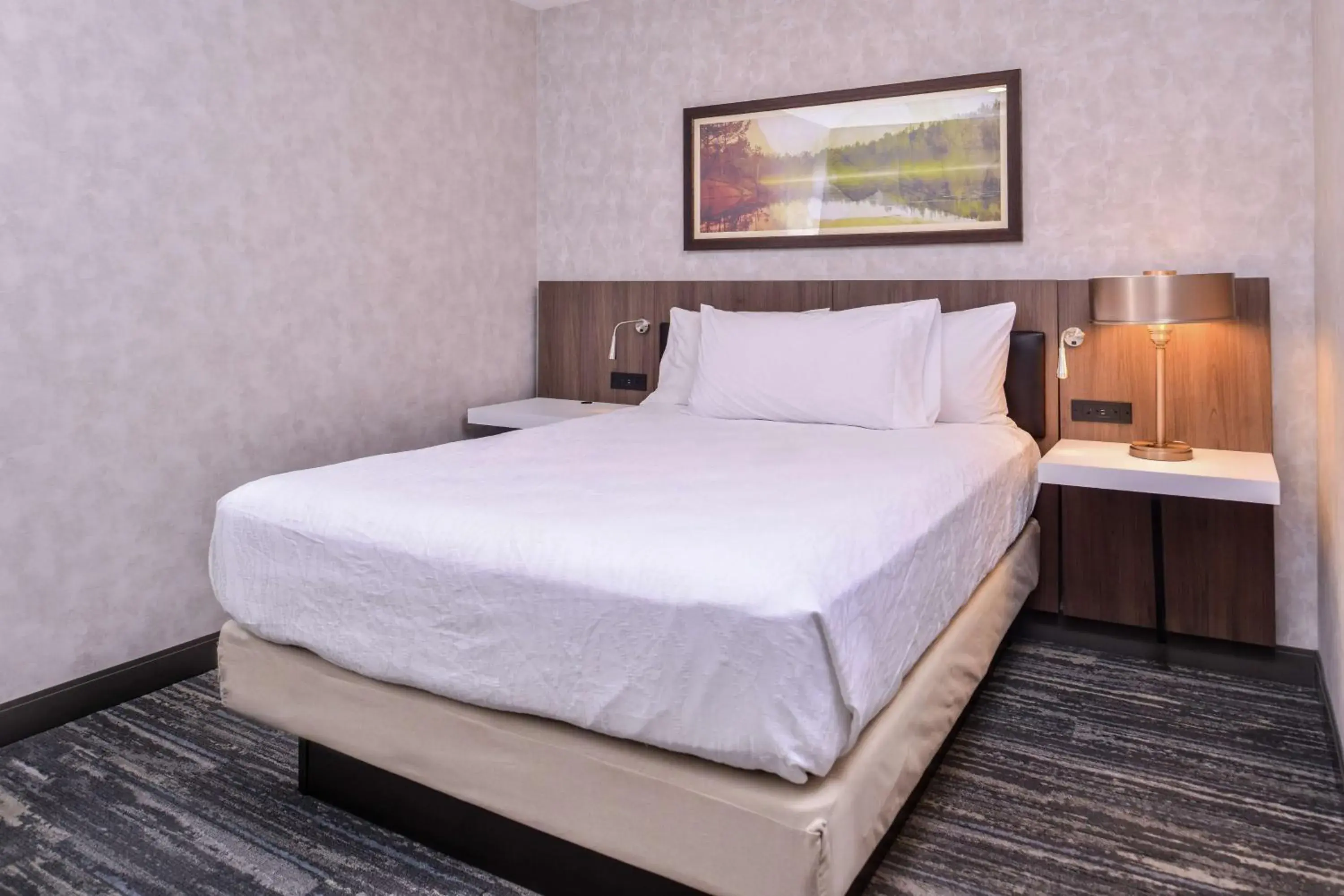 King Suite in Hilton Garden Inn Bend King Suite in Hilton Garden Inn Bend