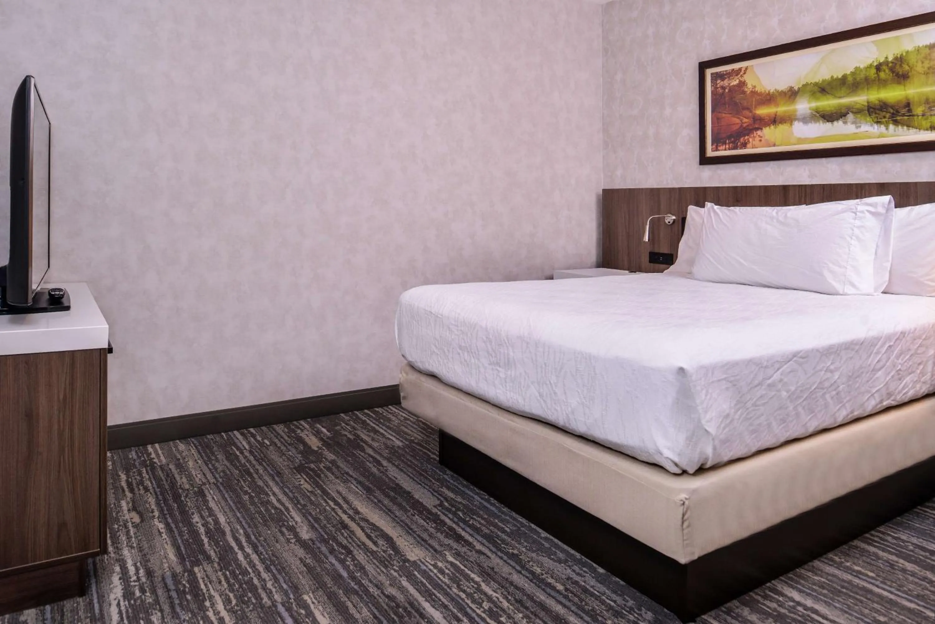 Bed in Hilton Garden Inn Bend