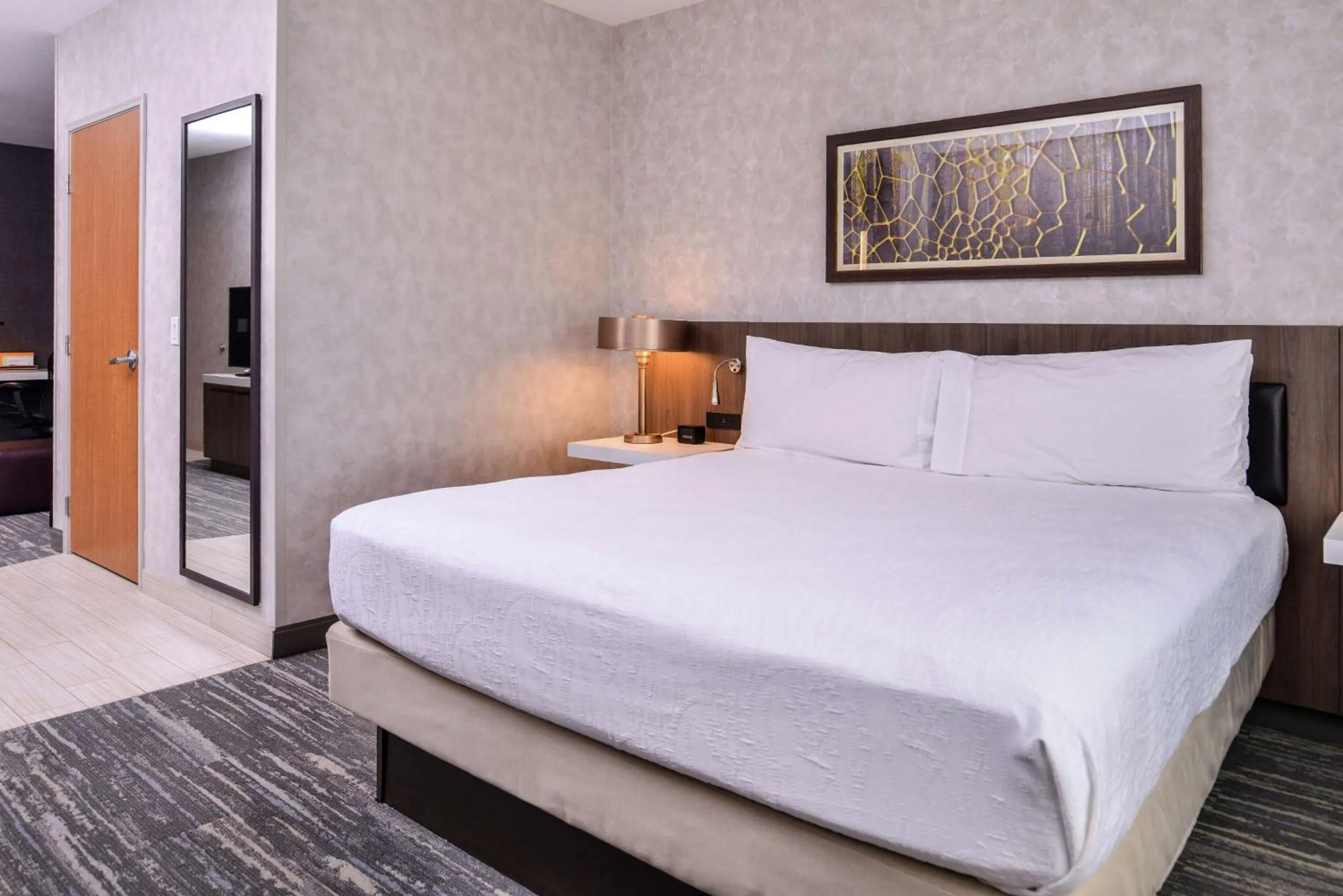 Bed in Hilton Garden Inn Bend